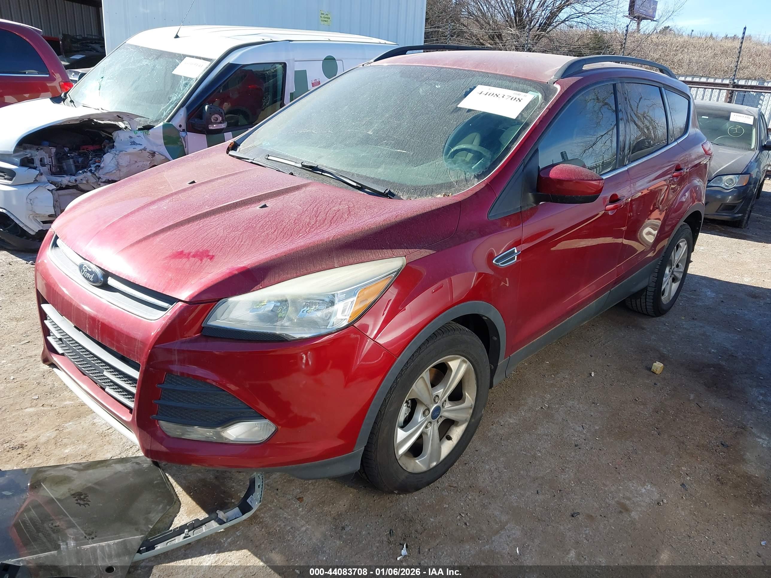 FORD ESCAPE image 2