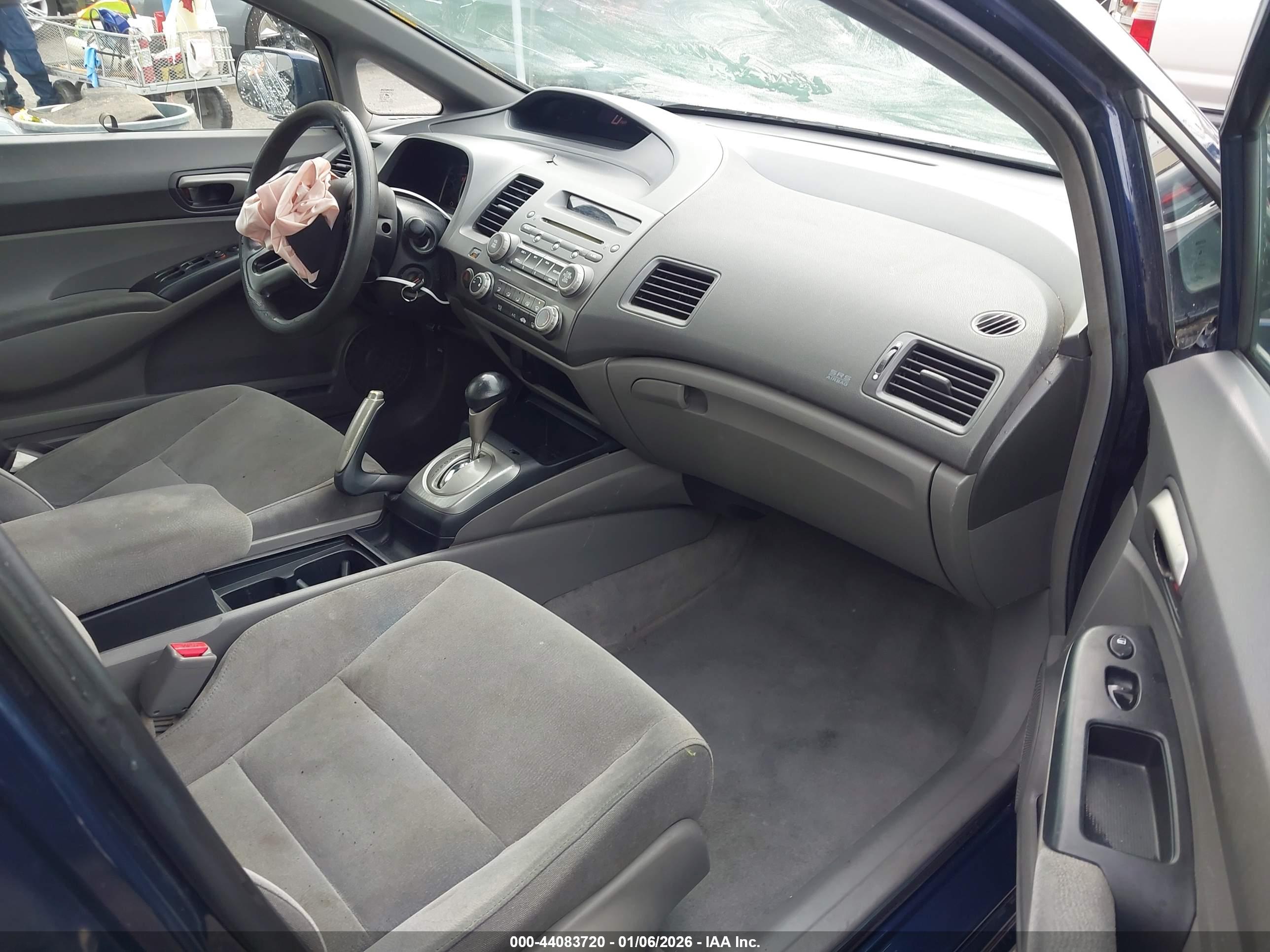 HONDA CIVIC image 5