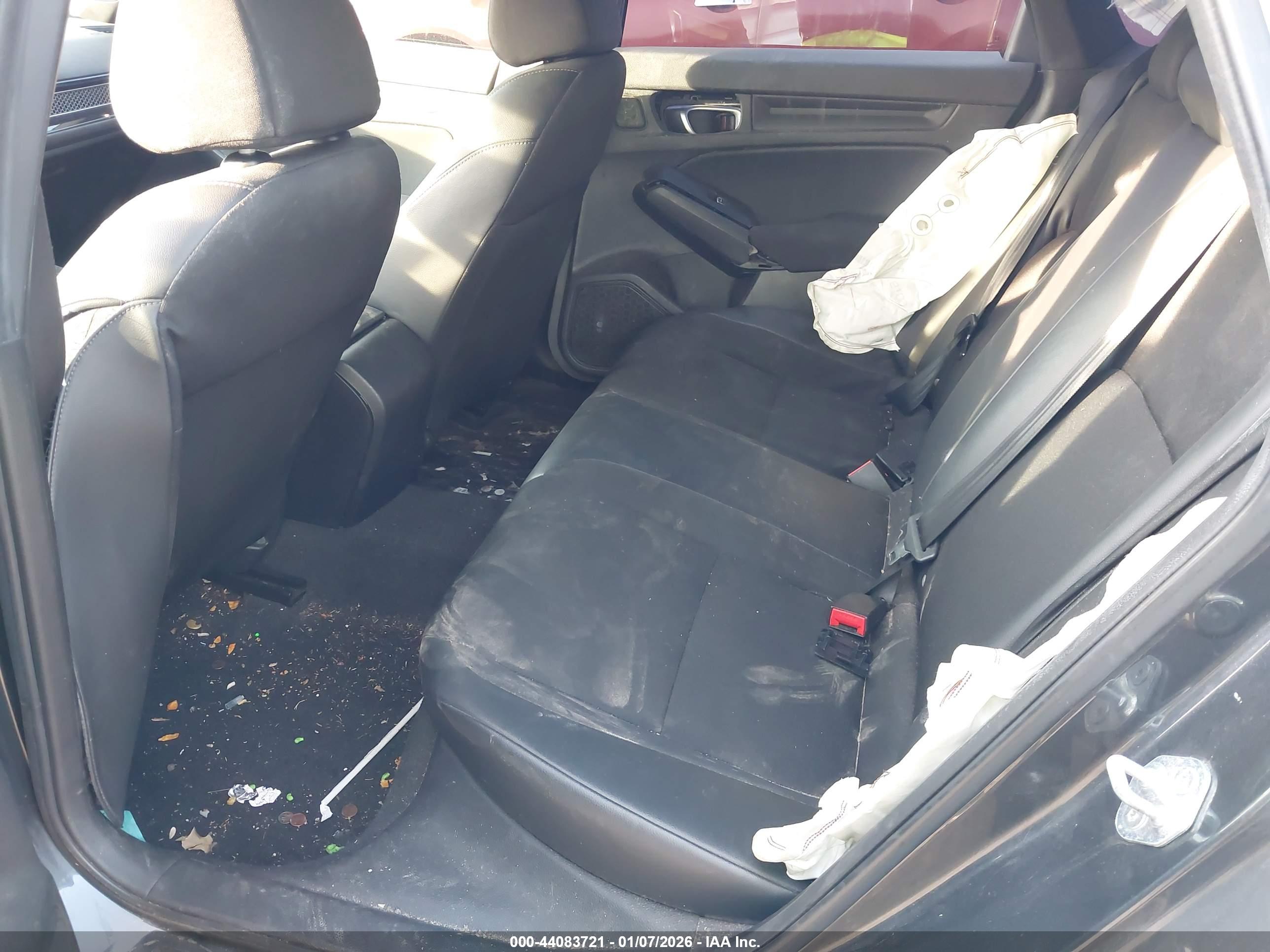 HONDA CIVIC image 8
