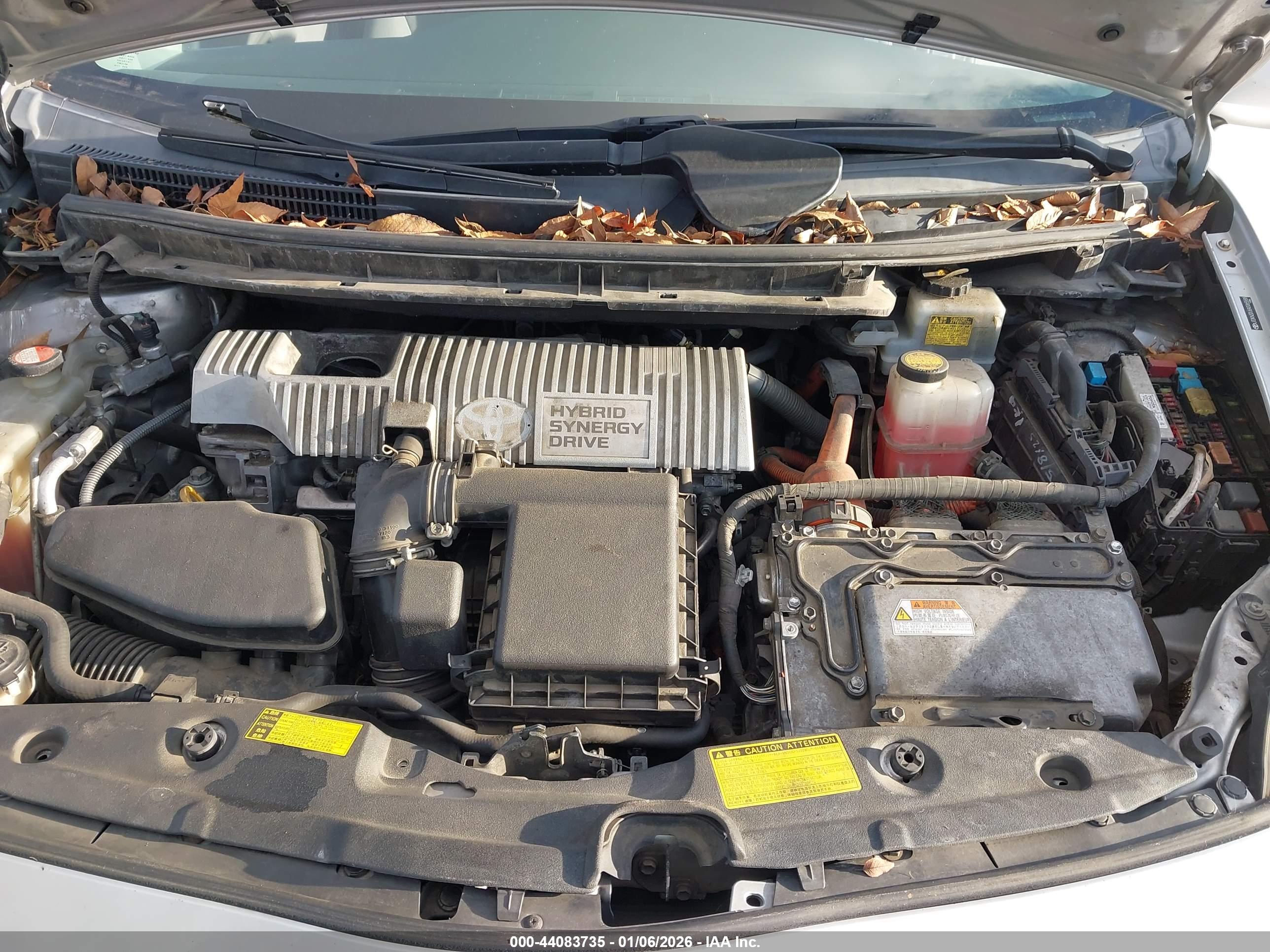 TOYOTA PRIUS image 10