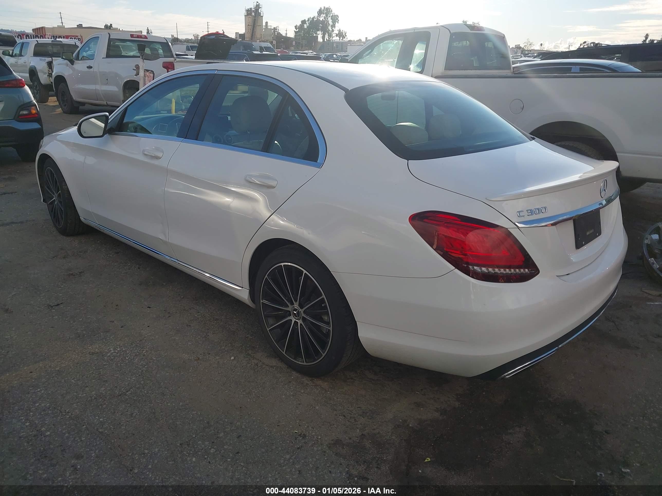 MERCEDES-BENZ C image 3