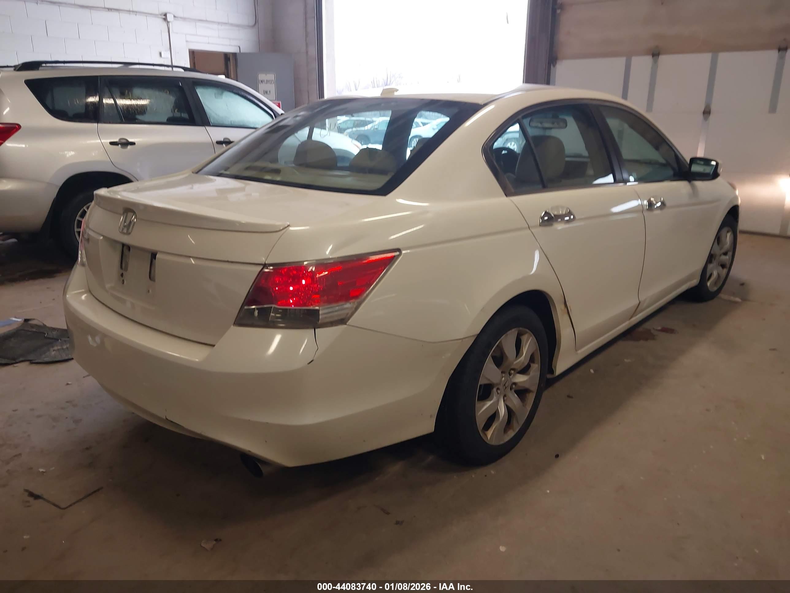 HONDA ACCORD image 6