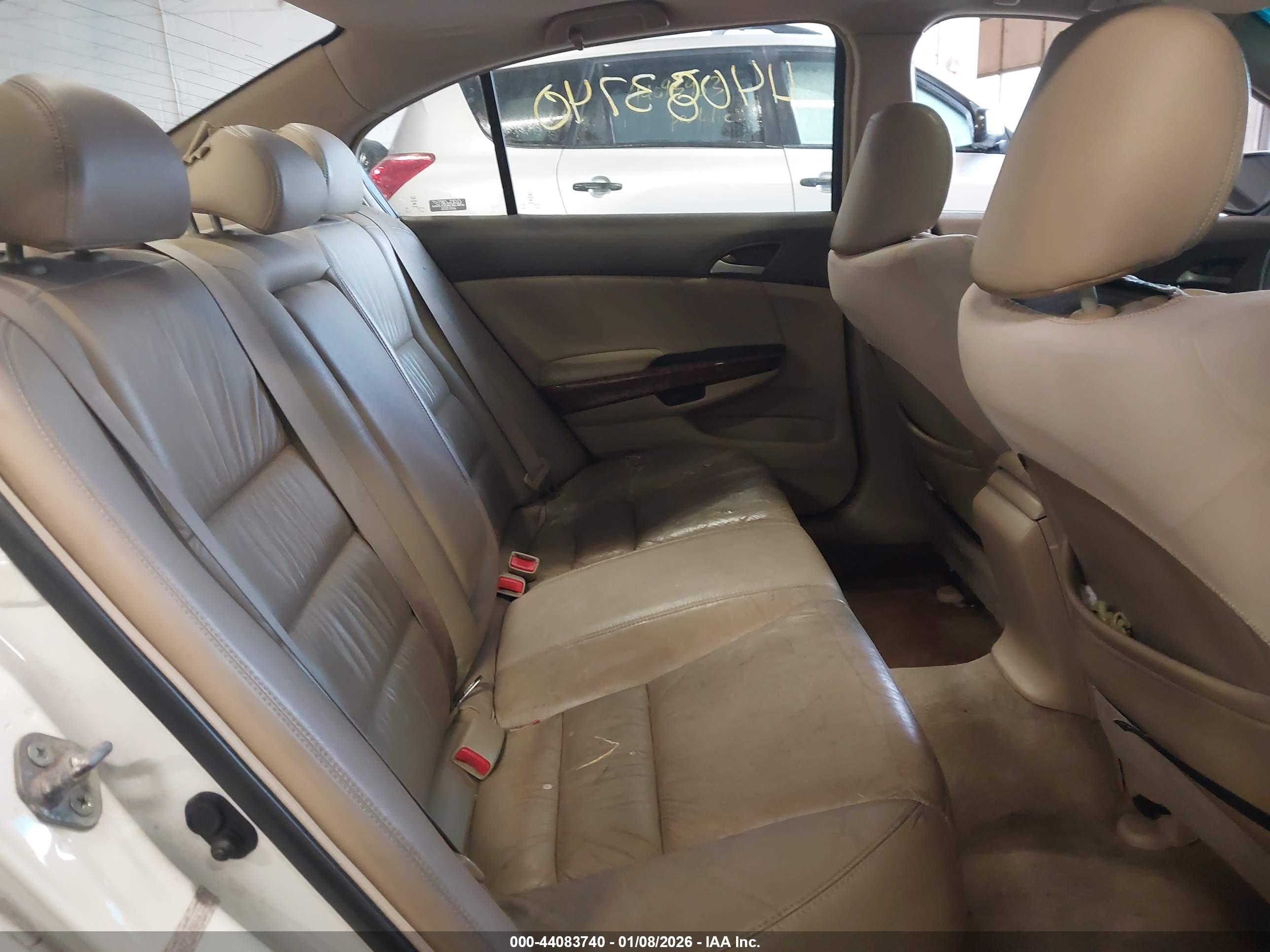 HONDA ACCORD image 8