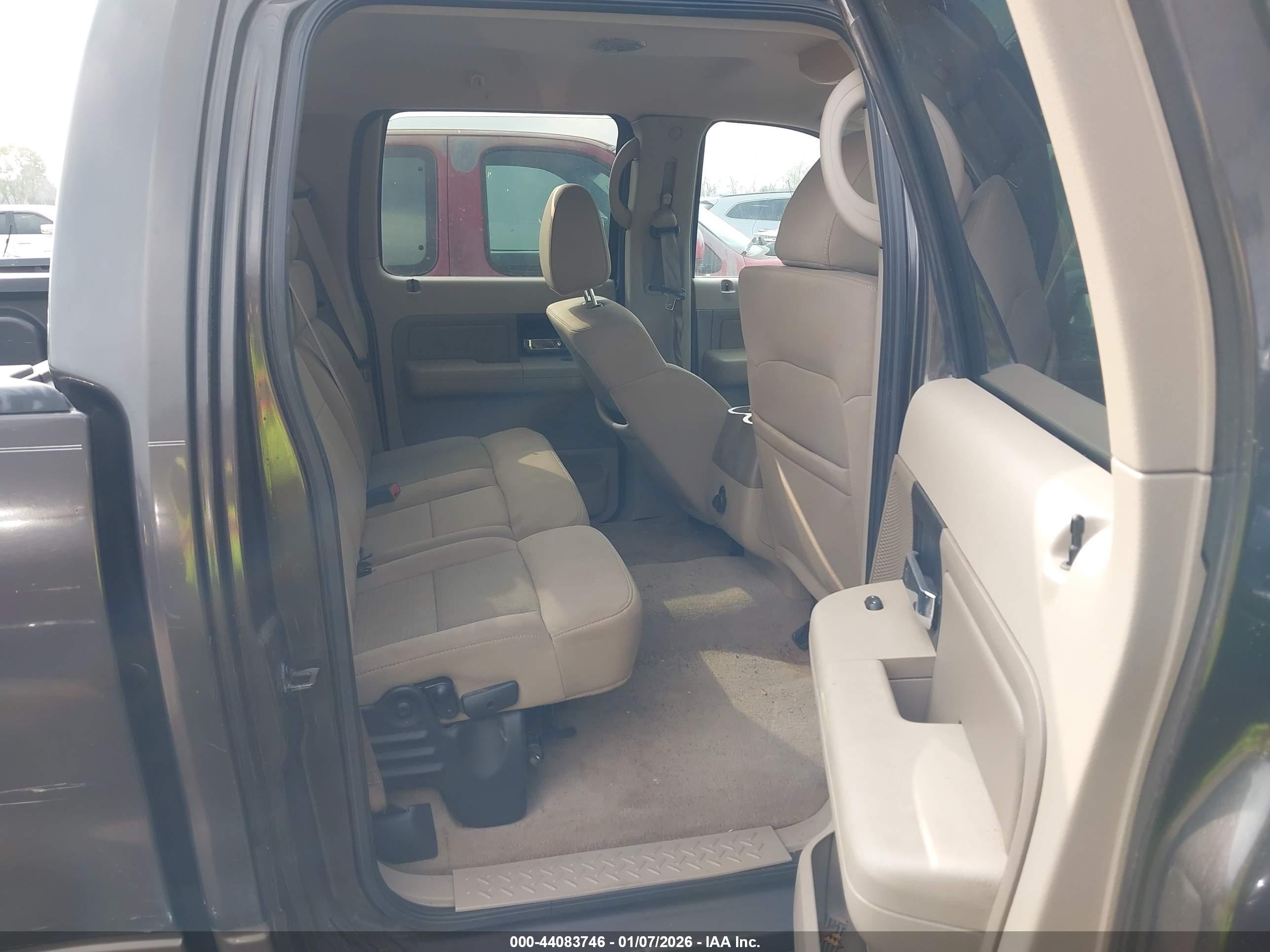 FORD F-150 image 8