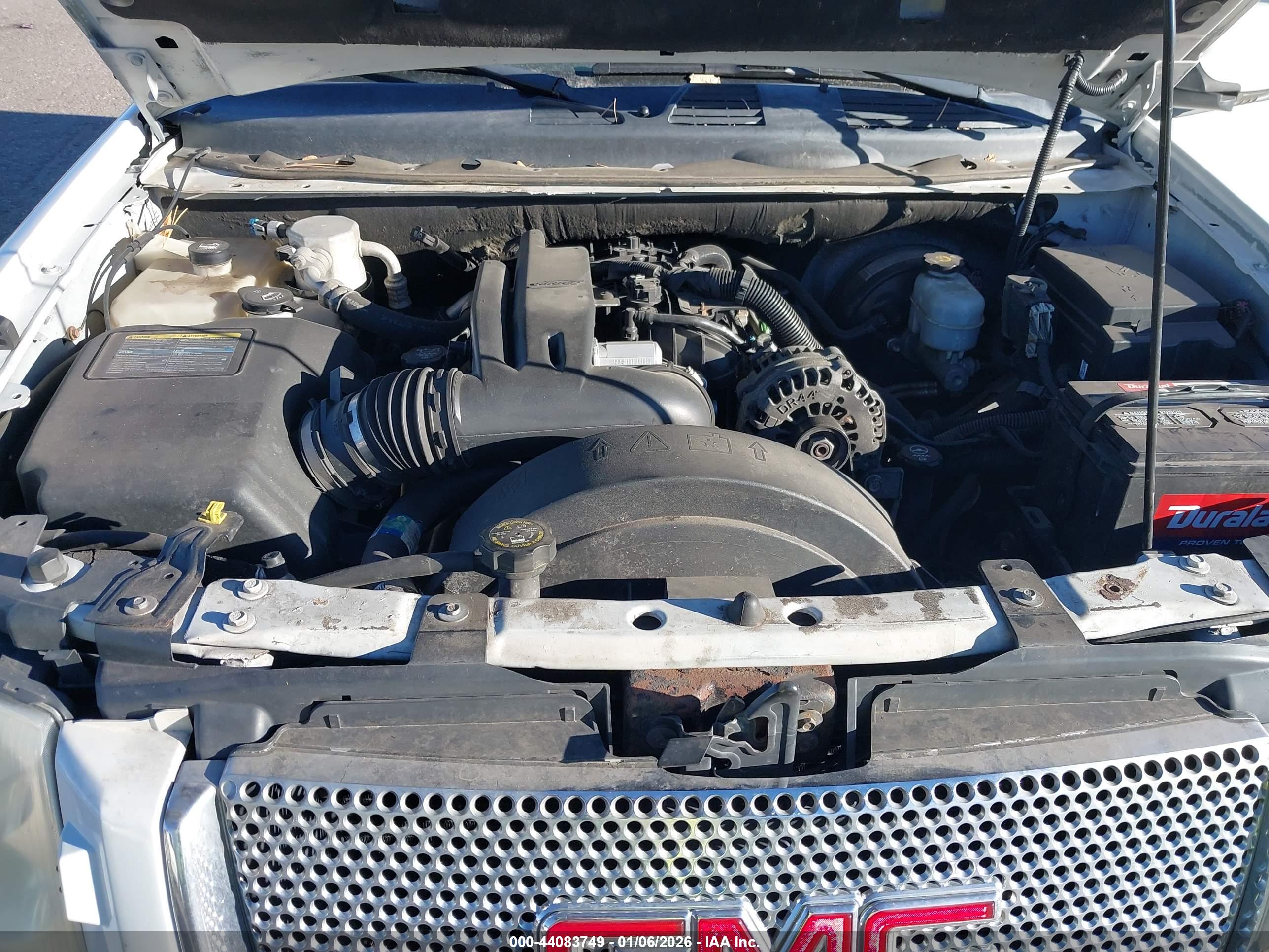 GMC ENVOY image 10