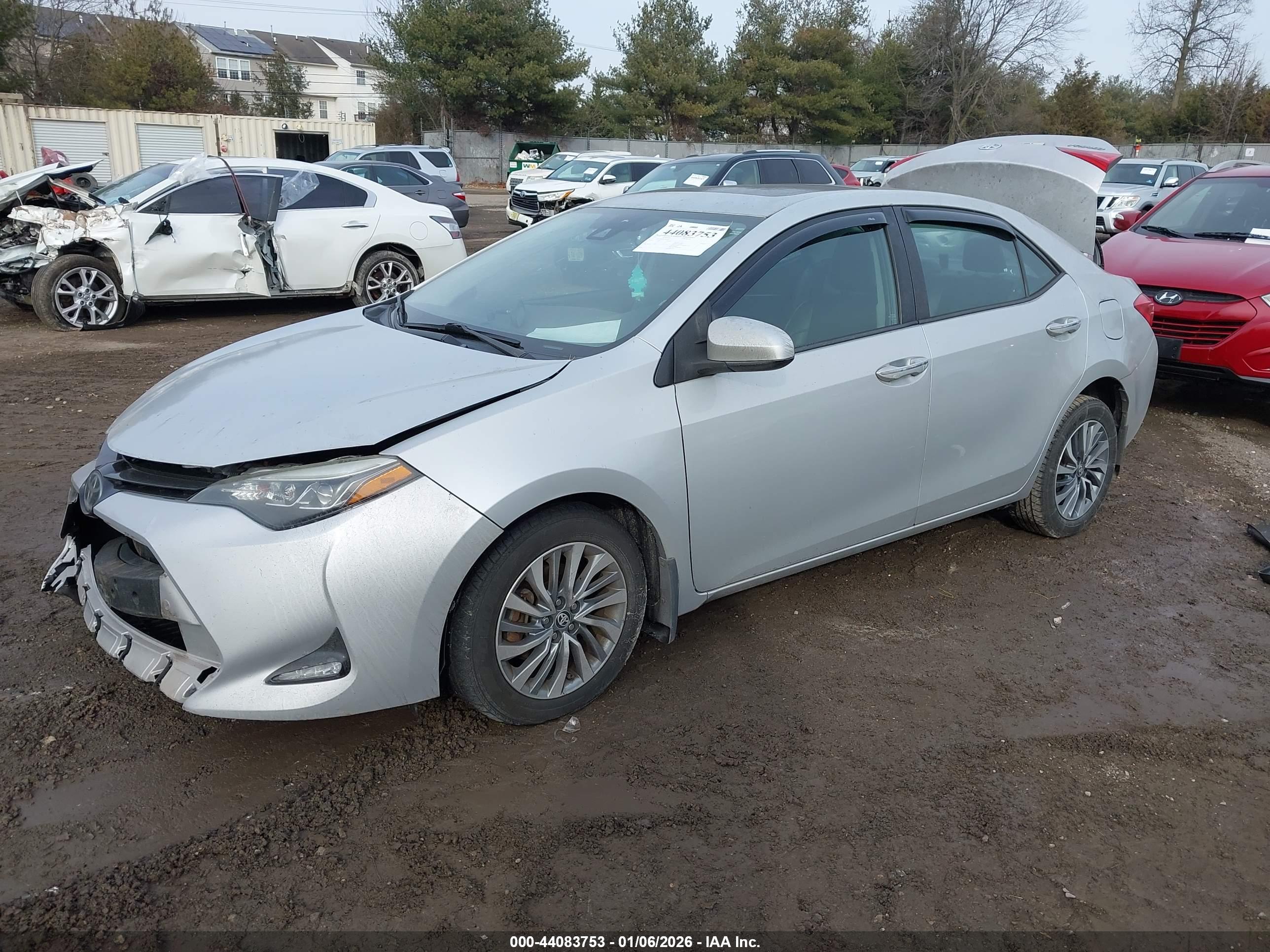 TOYOTA COROLLA image 2
