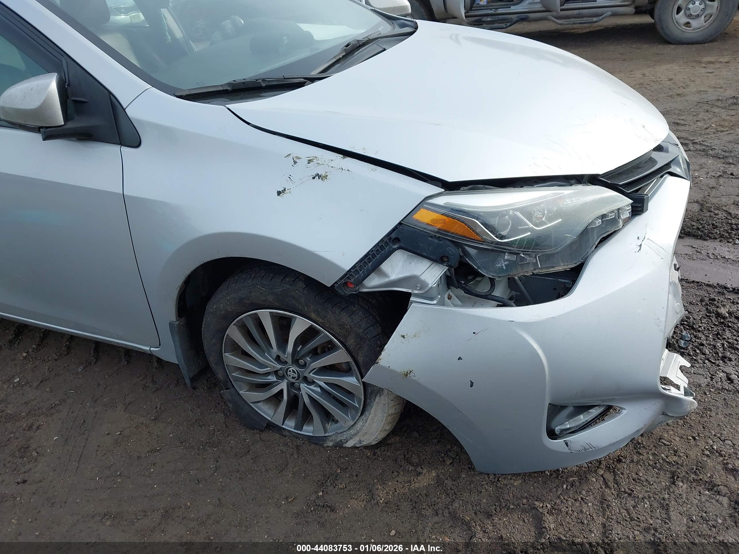 TOYOTA COROLLA image 6