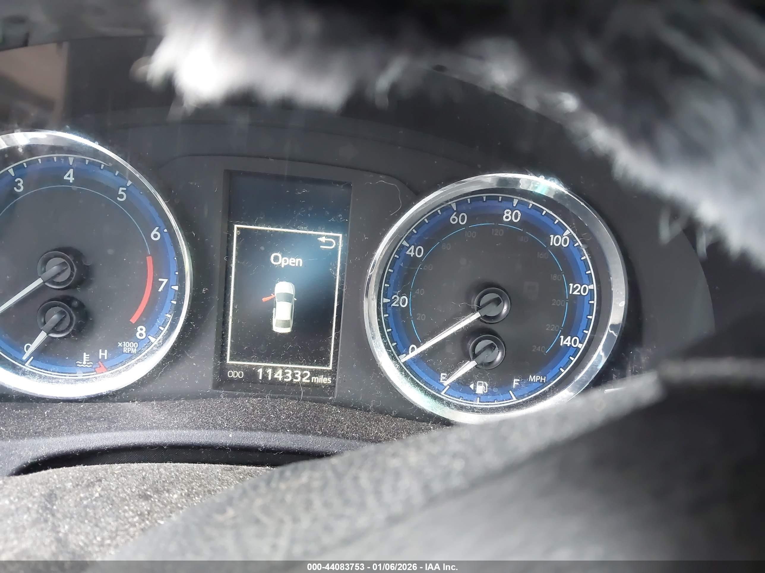 TOYOTA COROLLA image 7