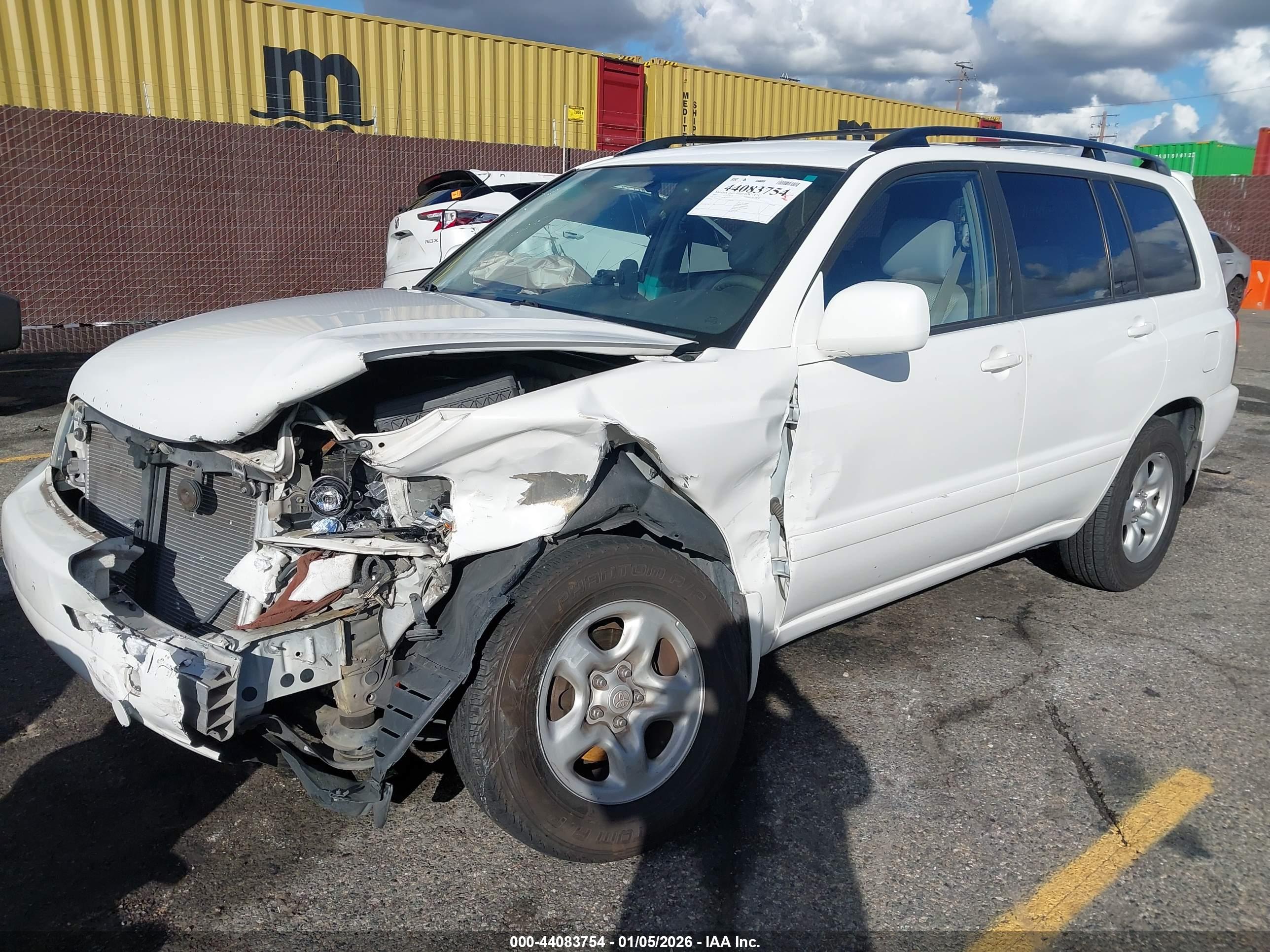 TOYOTA HIGHLANDER image 2