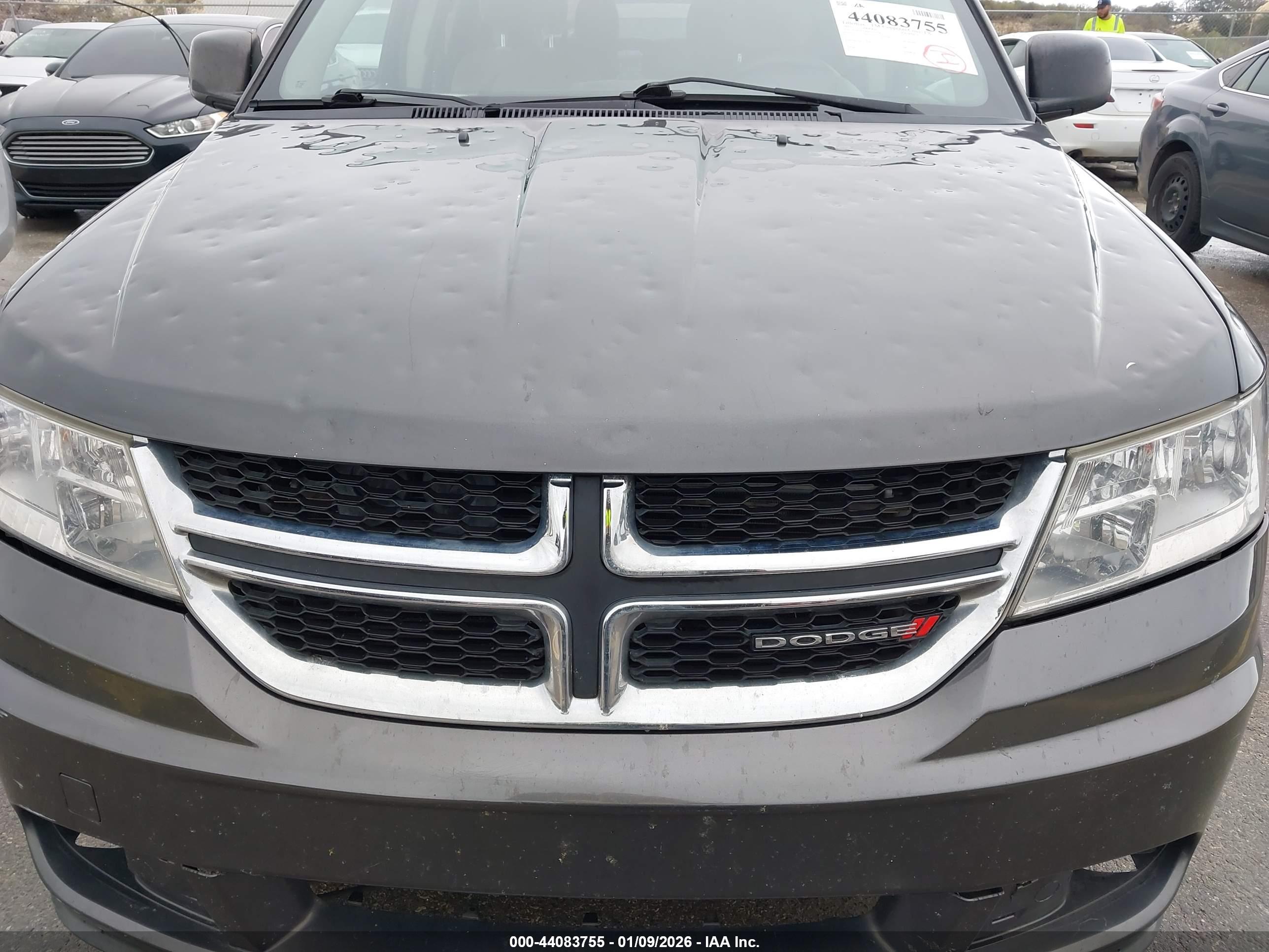 DODGE JOURNEY image 6