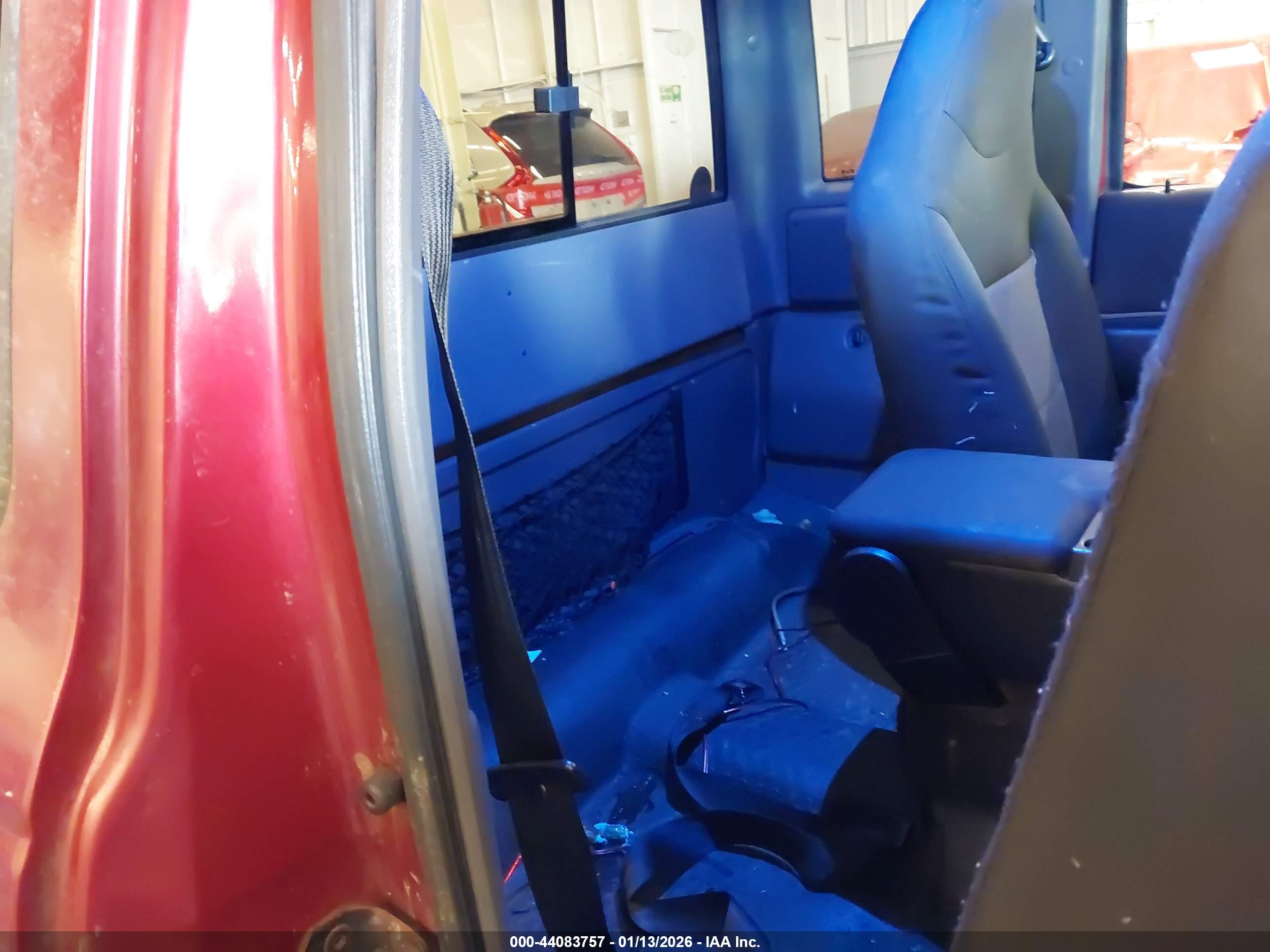 FORD RANGER image 8