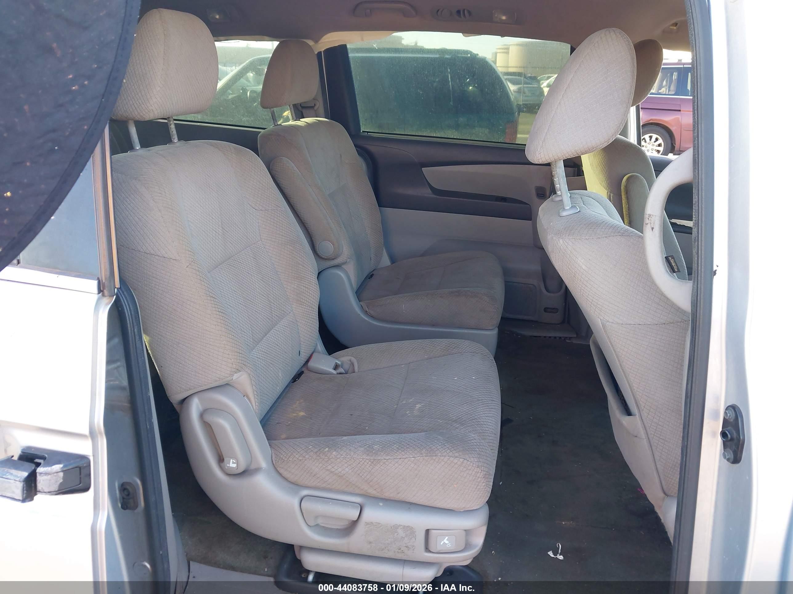 HONDA ODYSSEY image 8