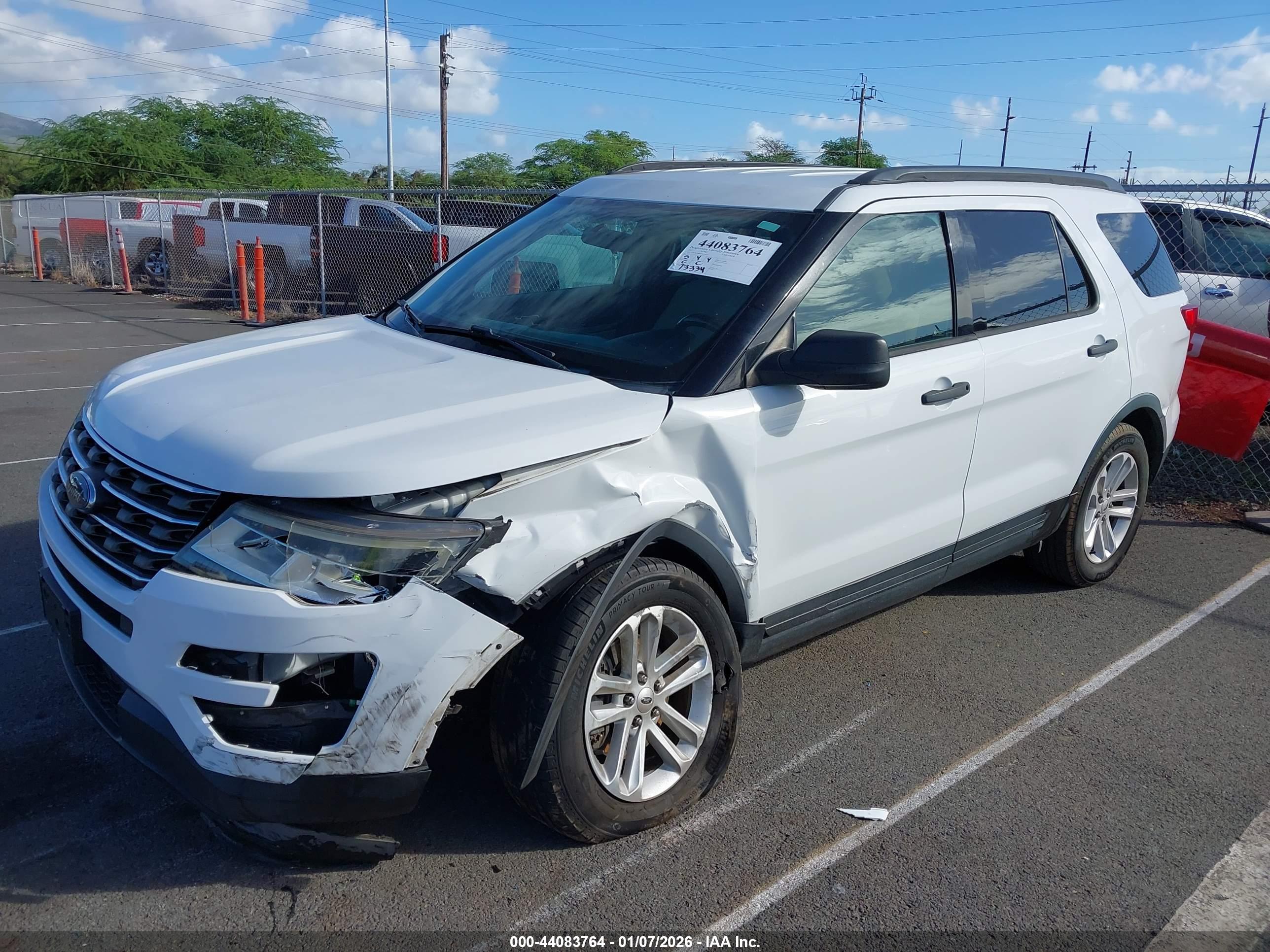FORD EXPLORER image 6