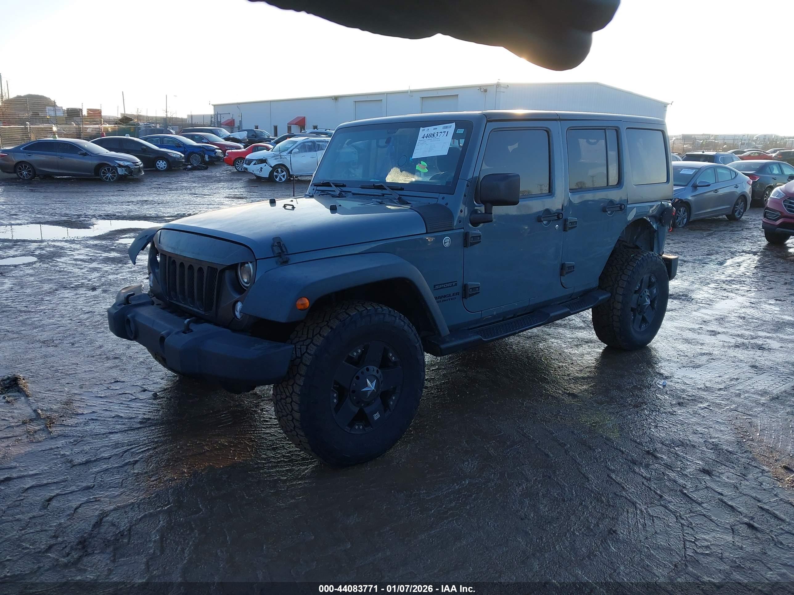 JEEP WRANGLER image 2