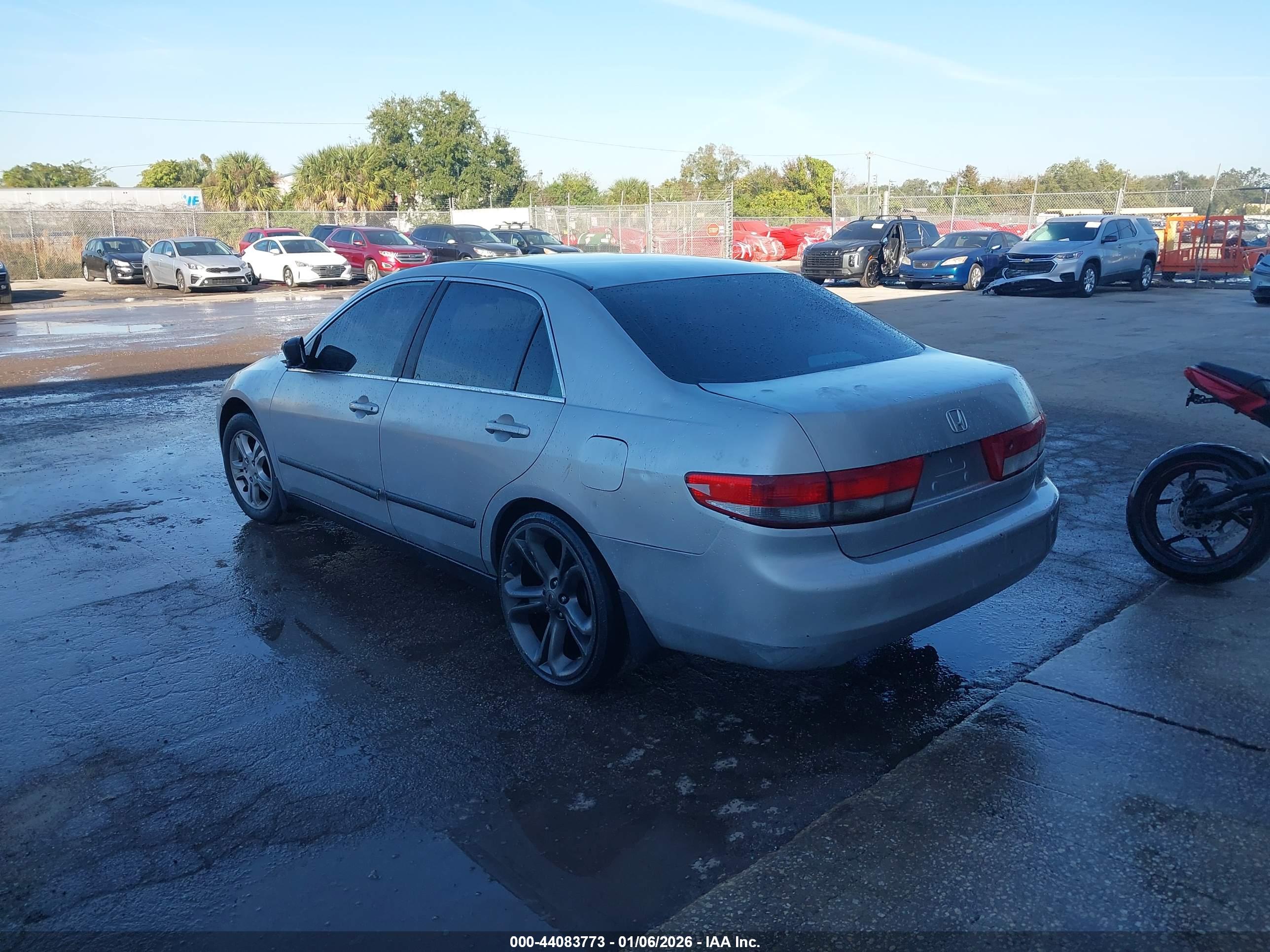 HONDA ACCORD image 3