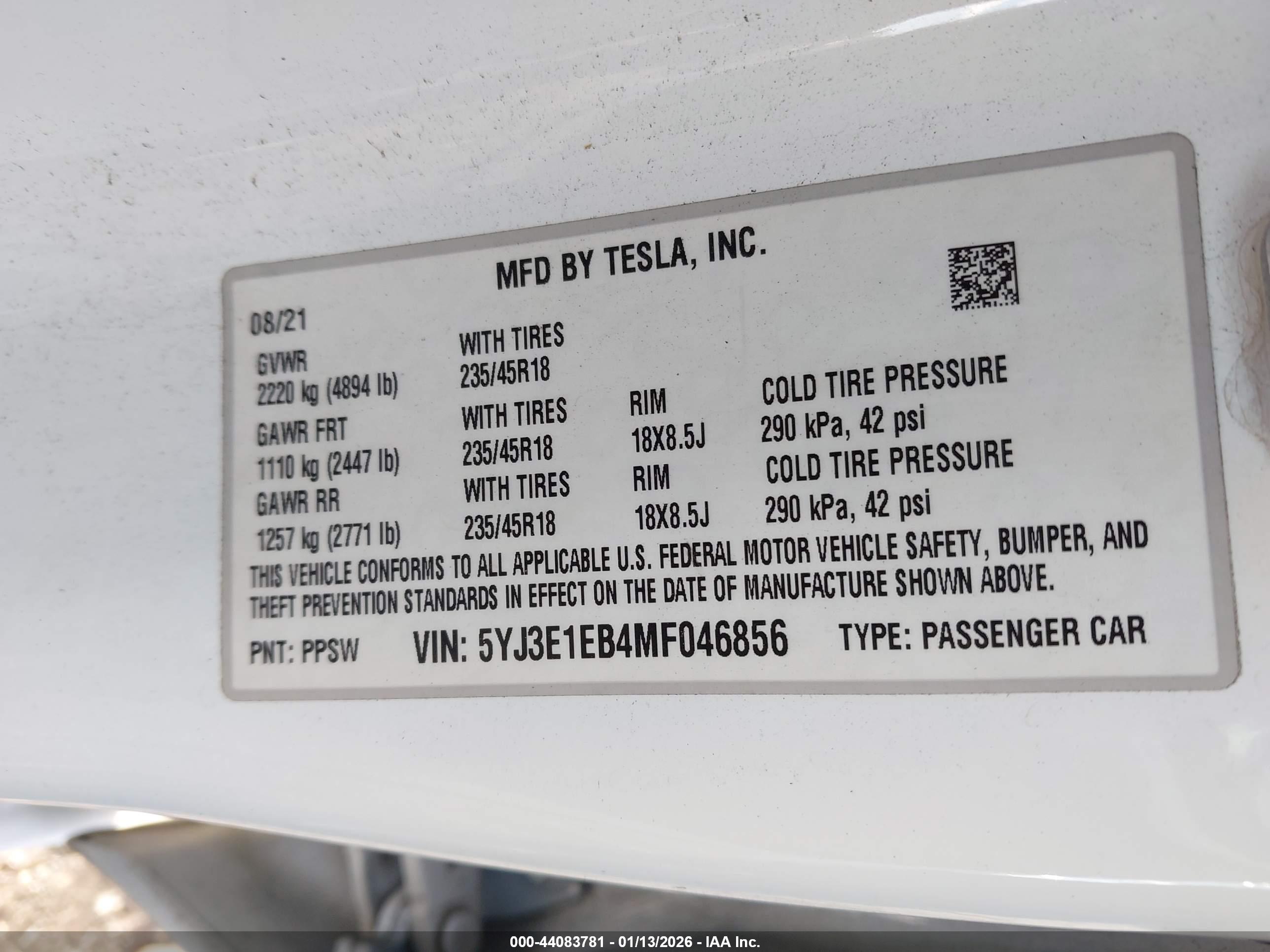 TESLA MODEL image 9