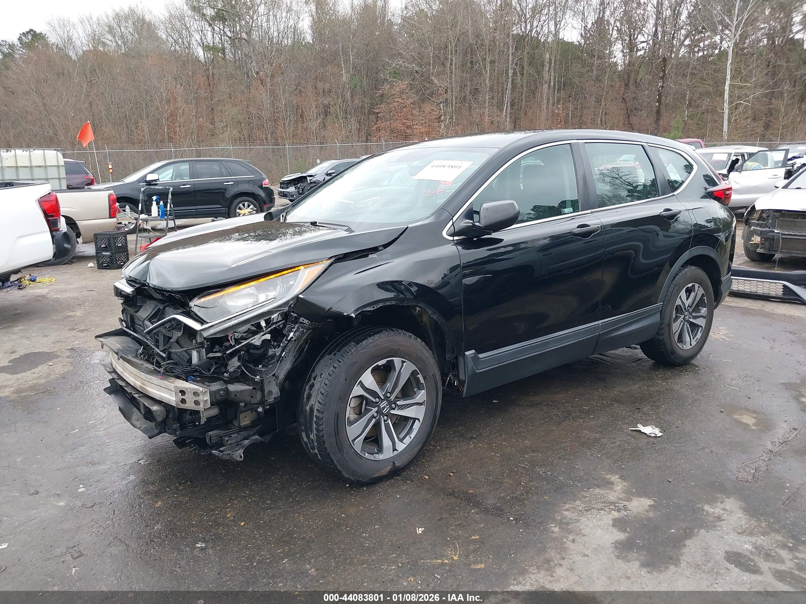 HONDA CR-V image 2