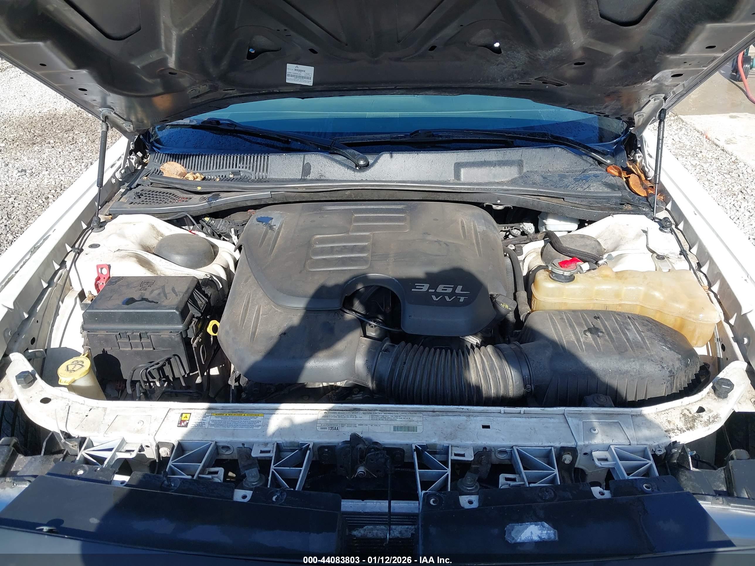 DODGE CHALLENGER image 10