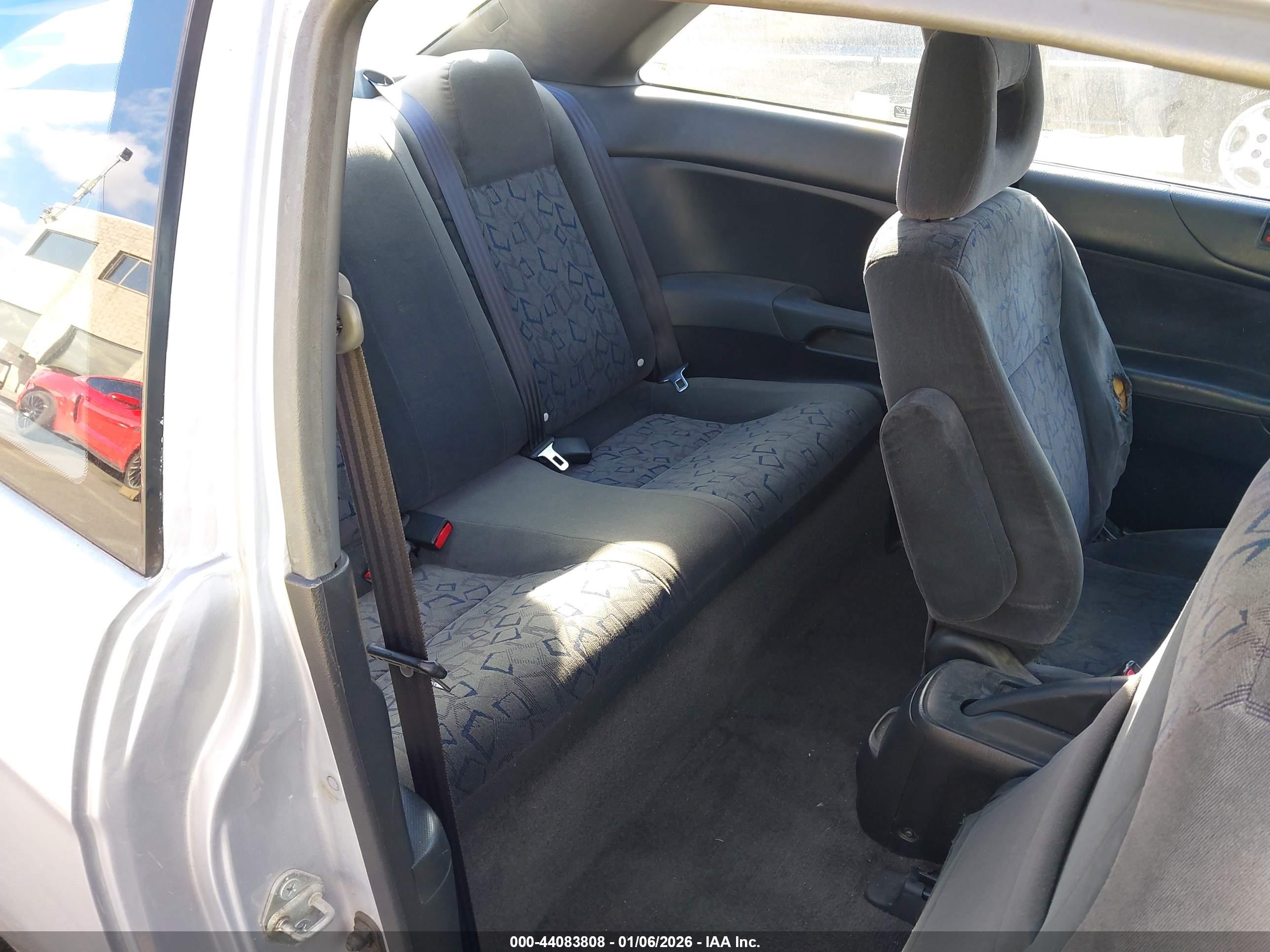 HONDA CIVIC image 8