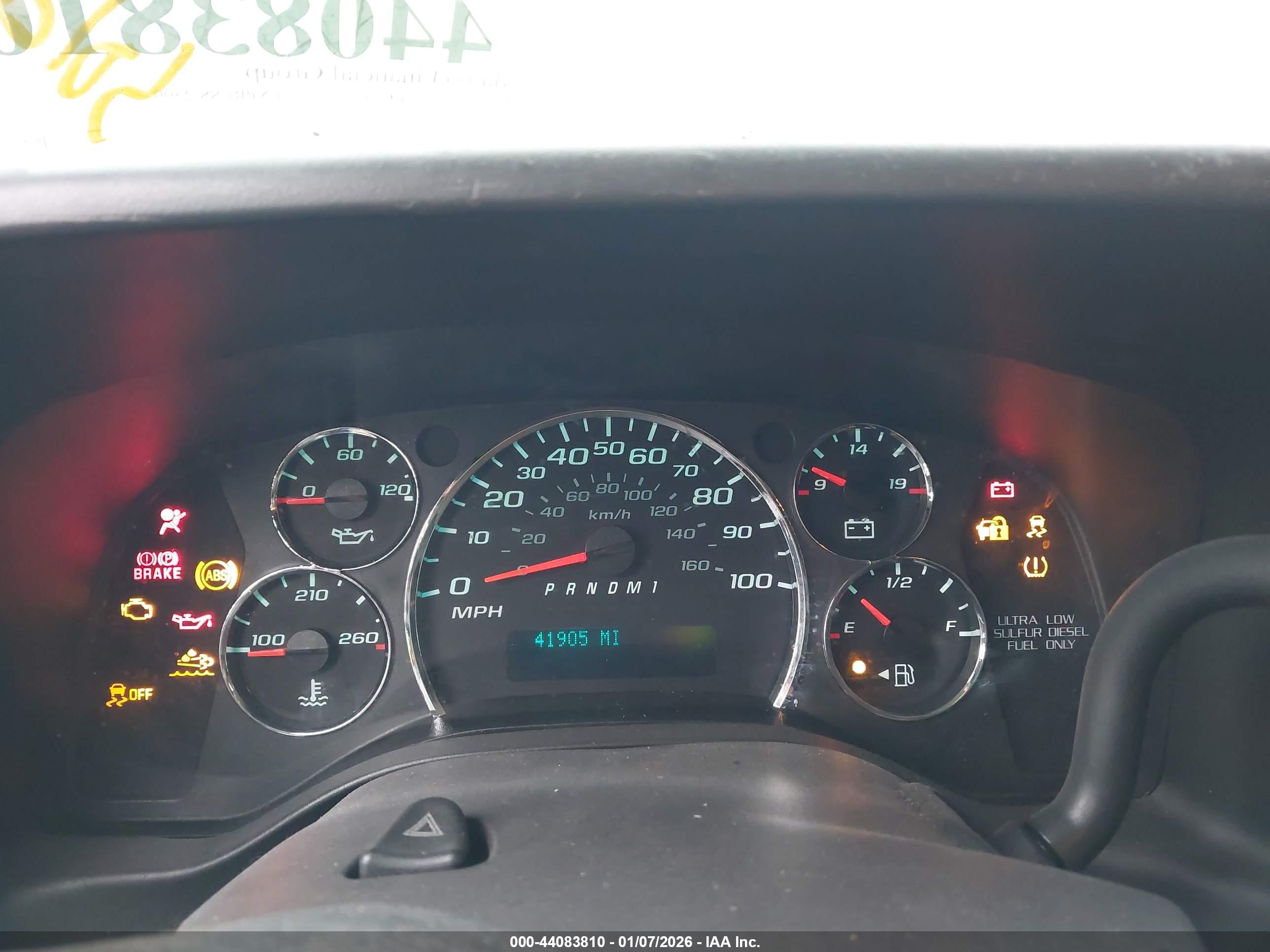 CHEVROLET EXPRESS image 7