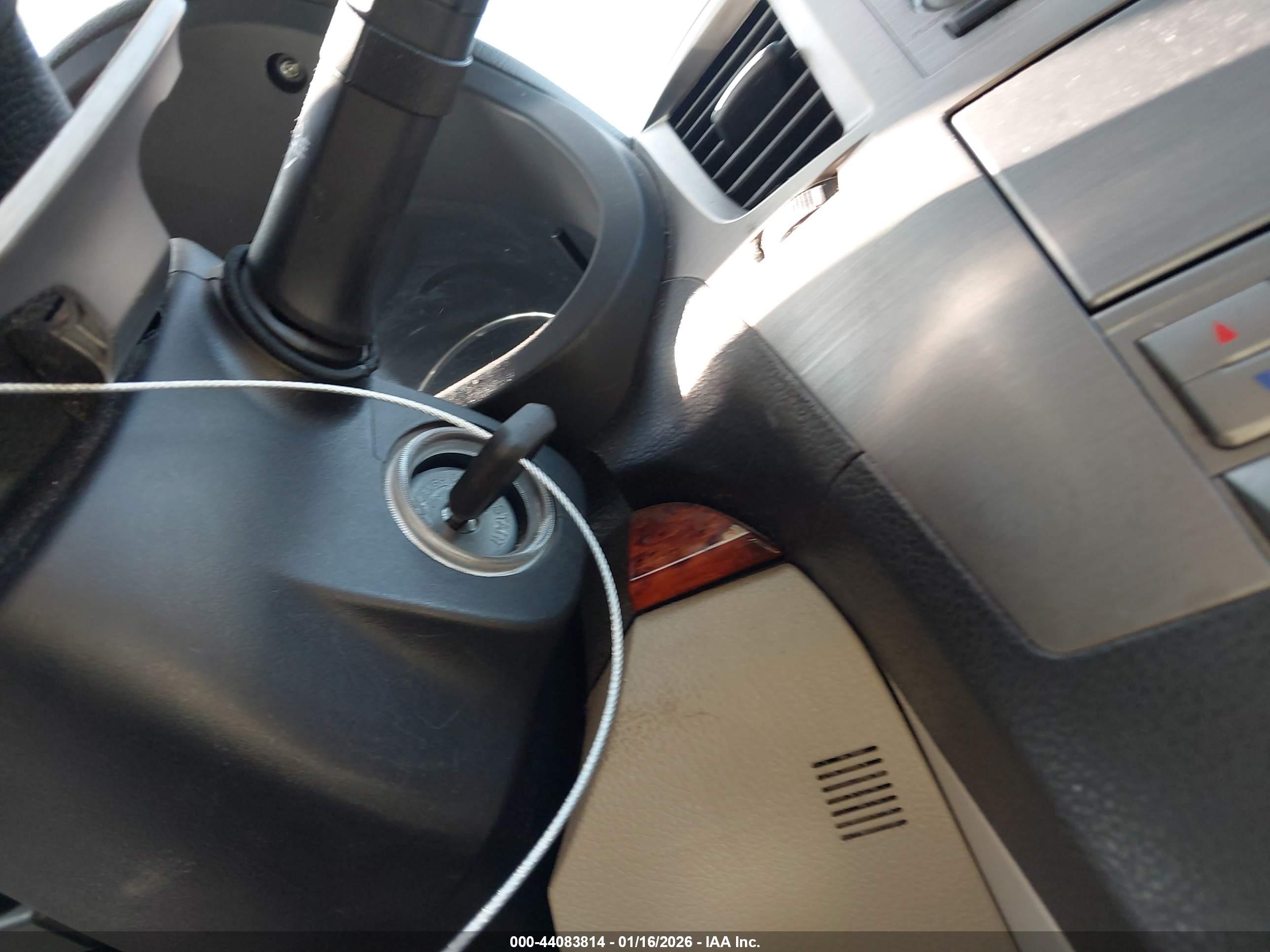 SUBARU OUTBACK image 11