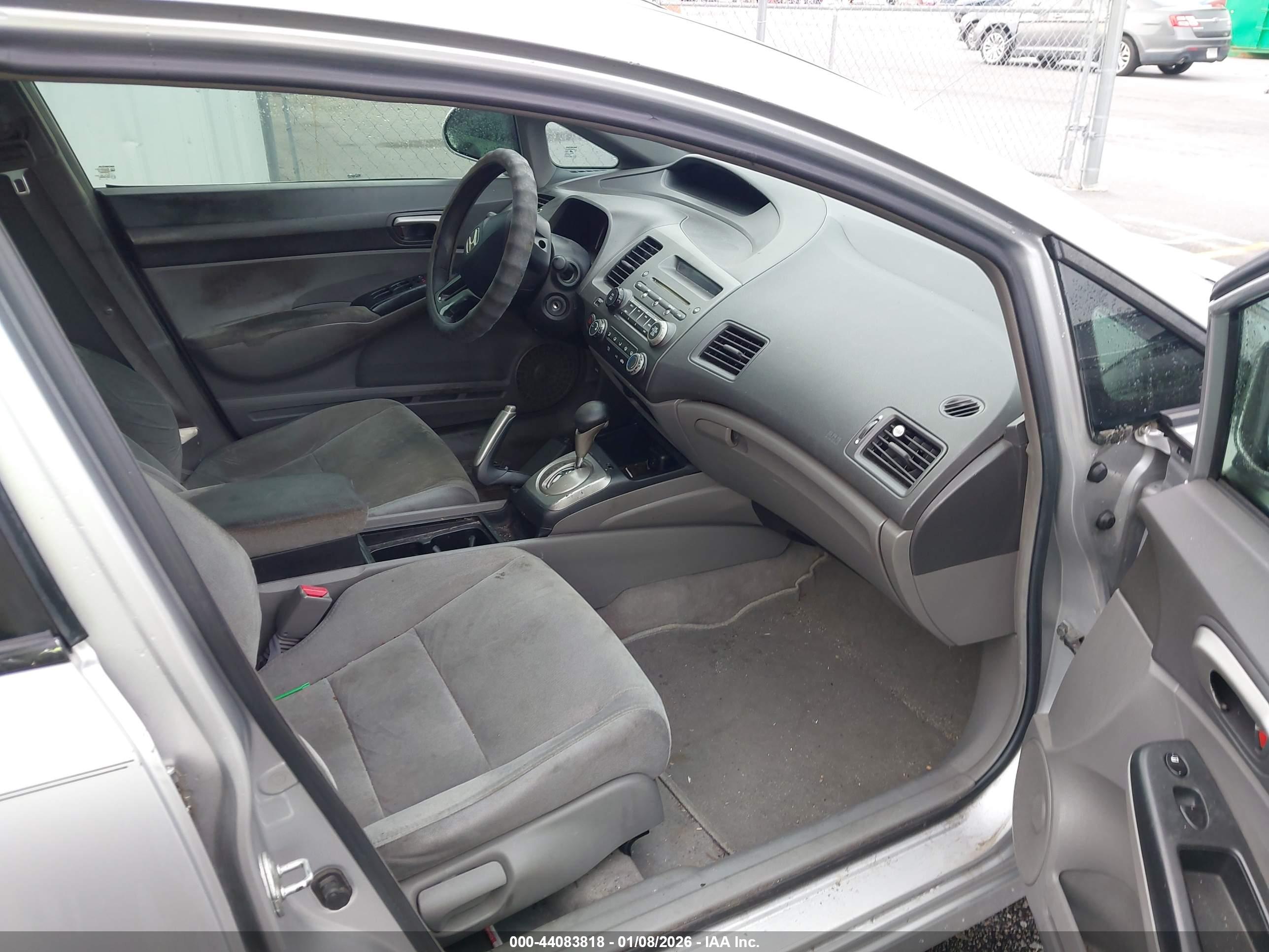 HONDA CIVIC image 5