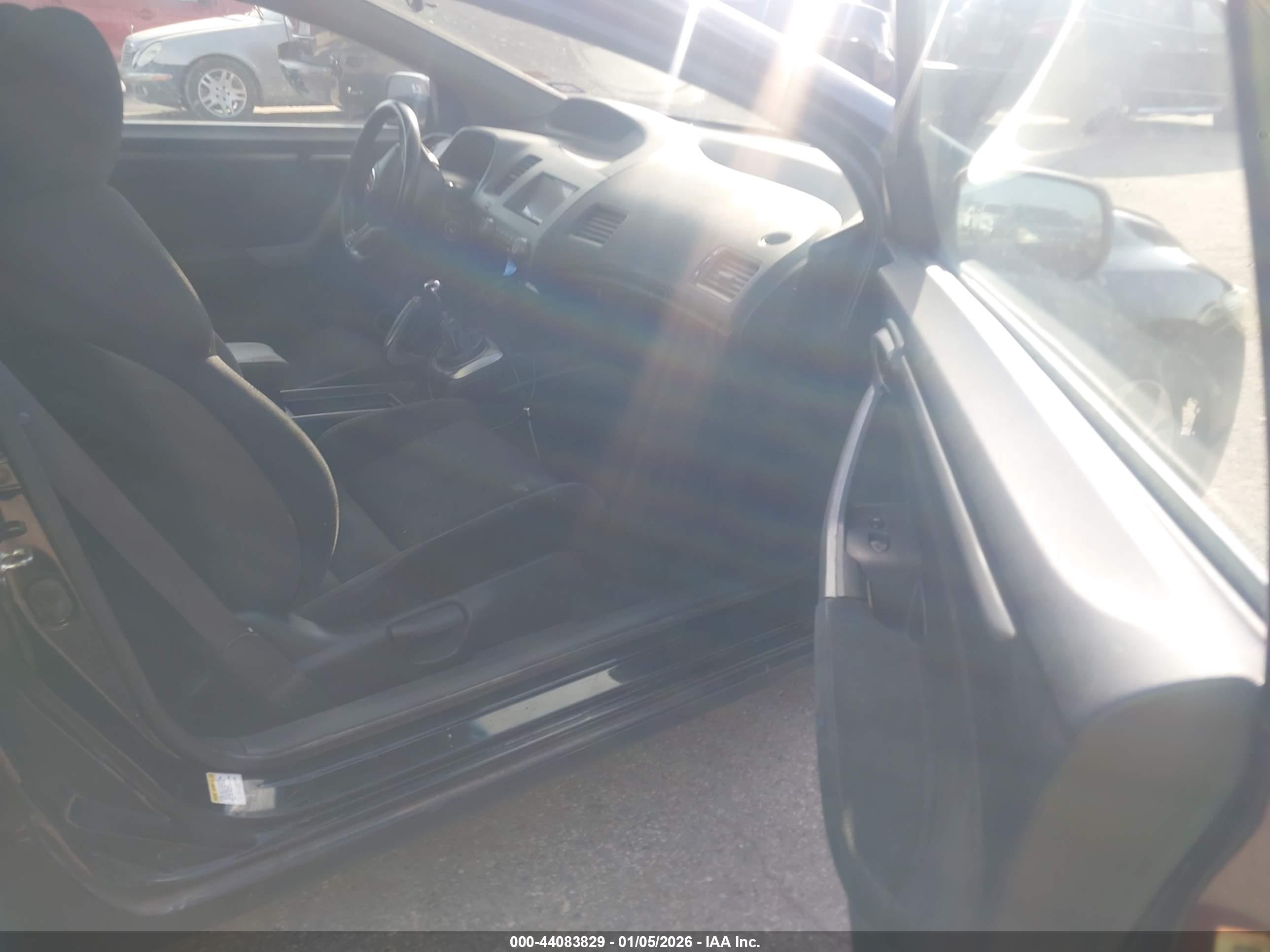 HONDA CIVIC image 5