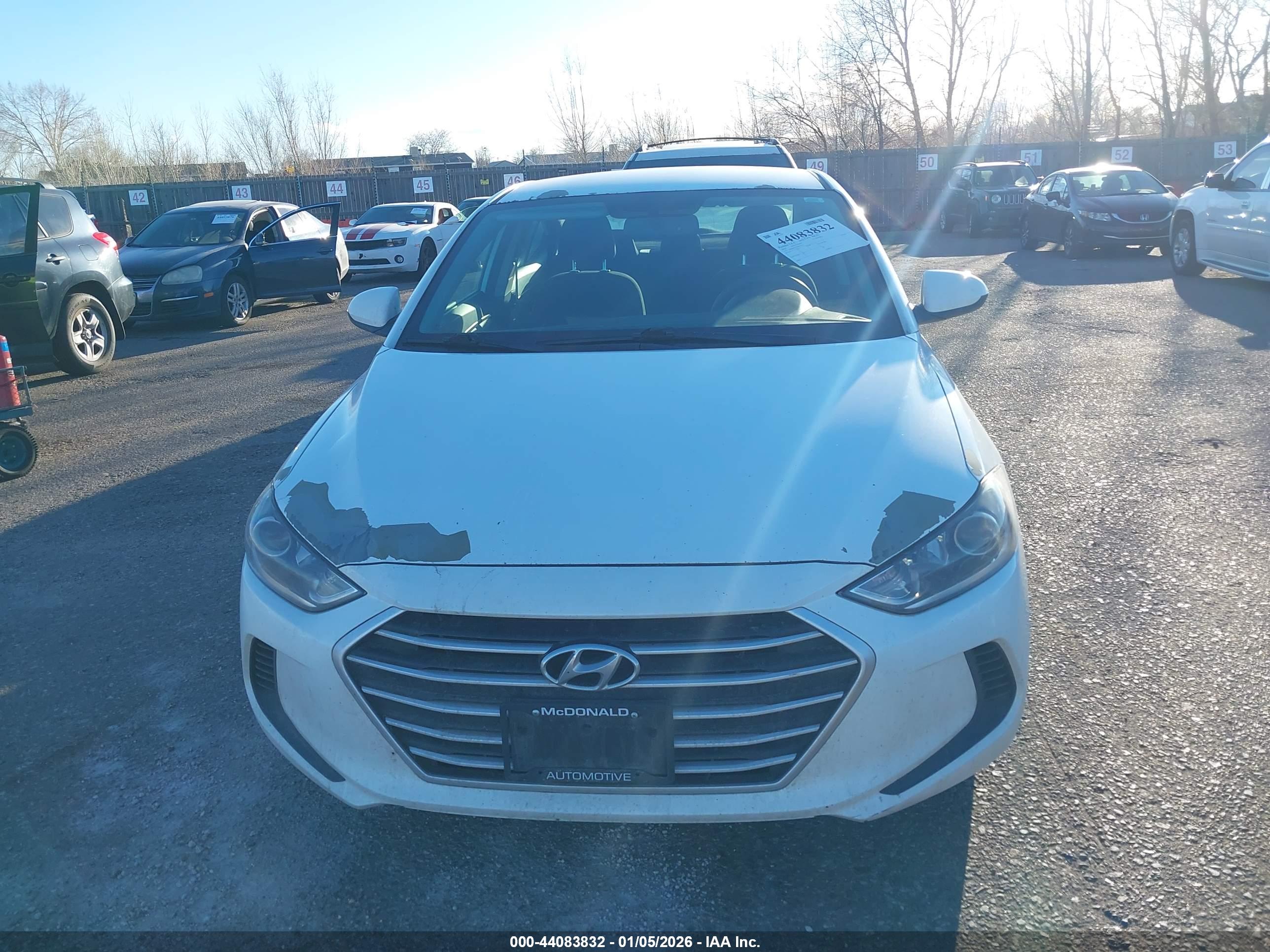 HYUNDAI ELANTRA image 6