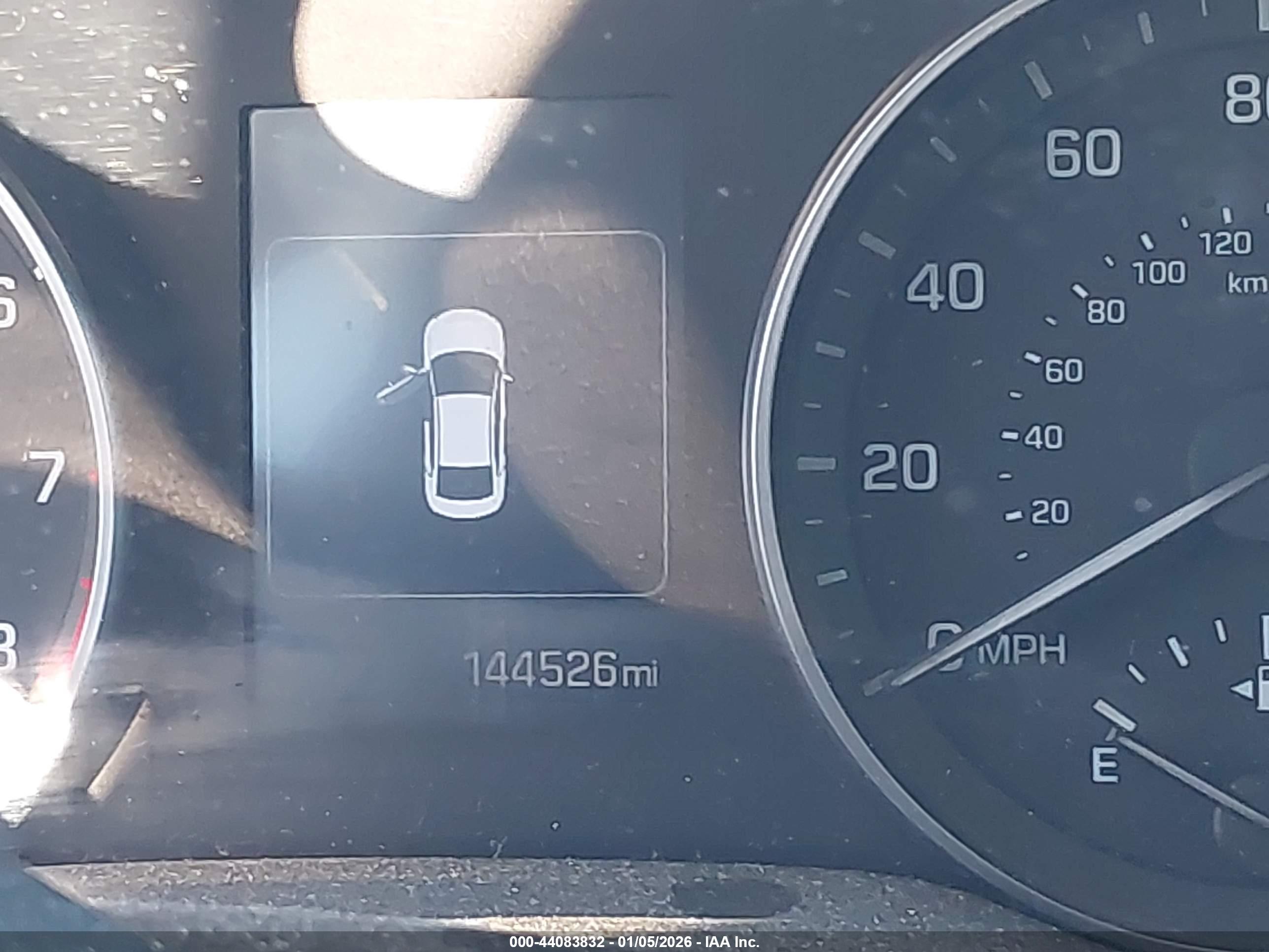 HYUNDAI ELANTRA image 7