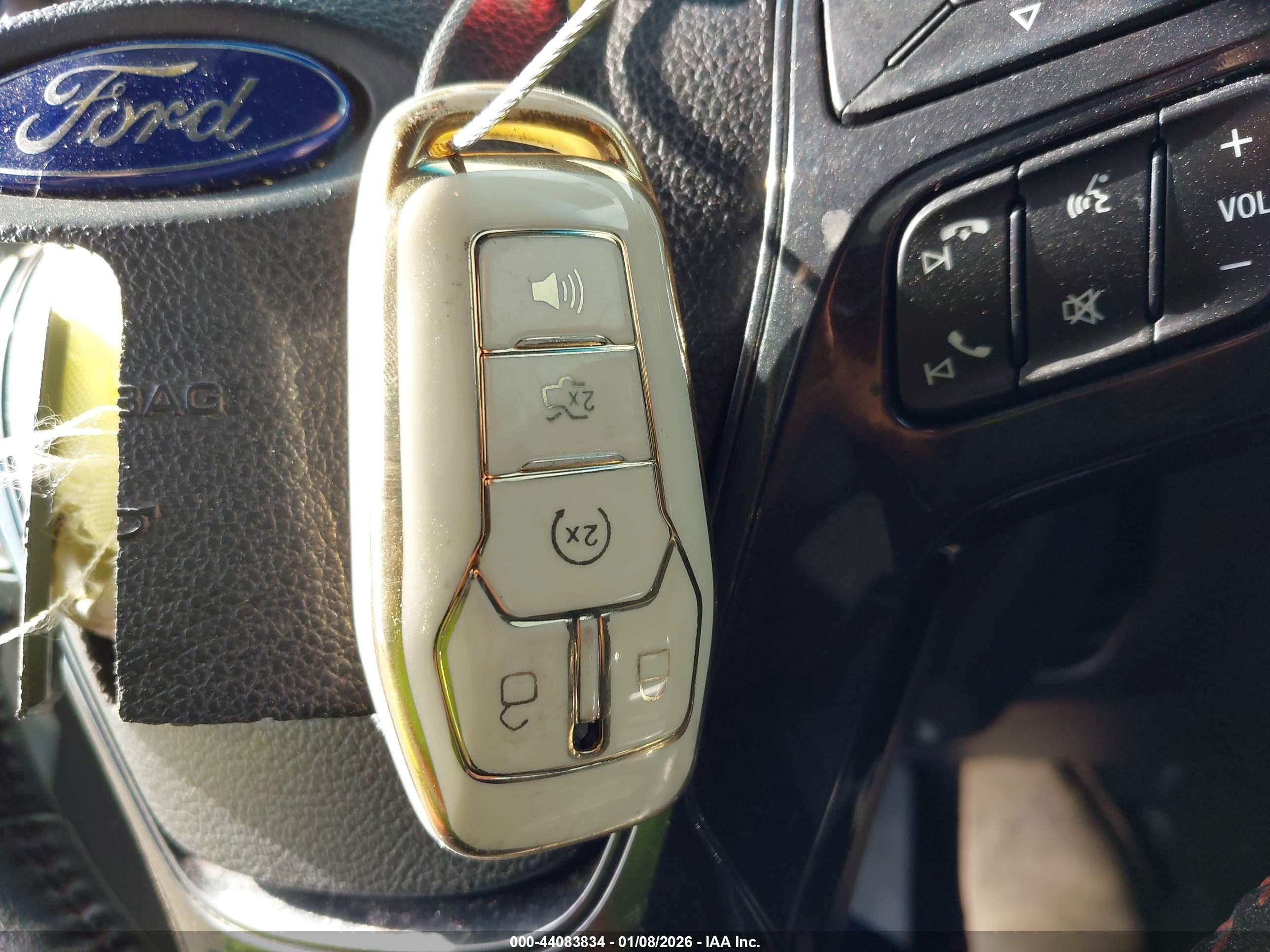 FORD EXPLORER image 11