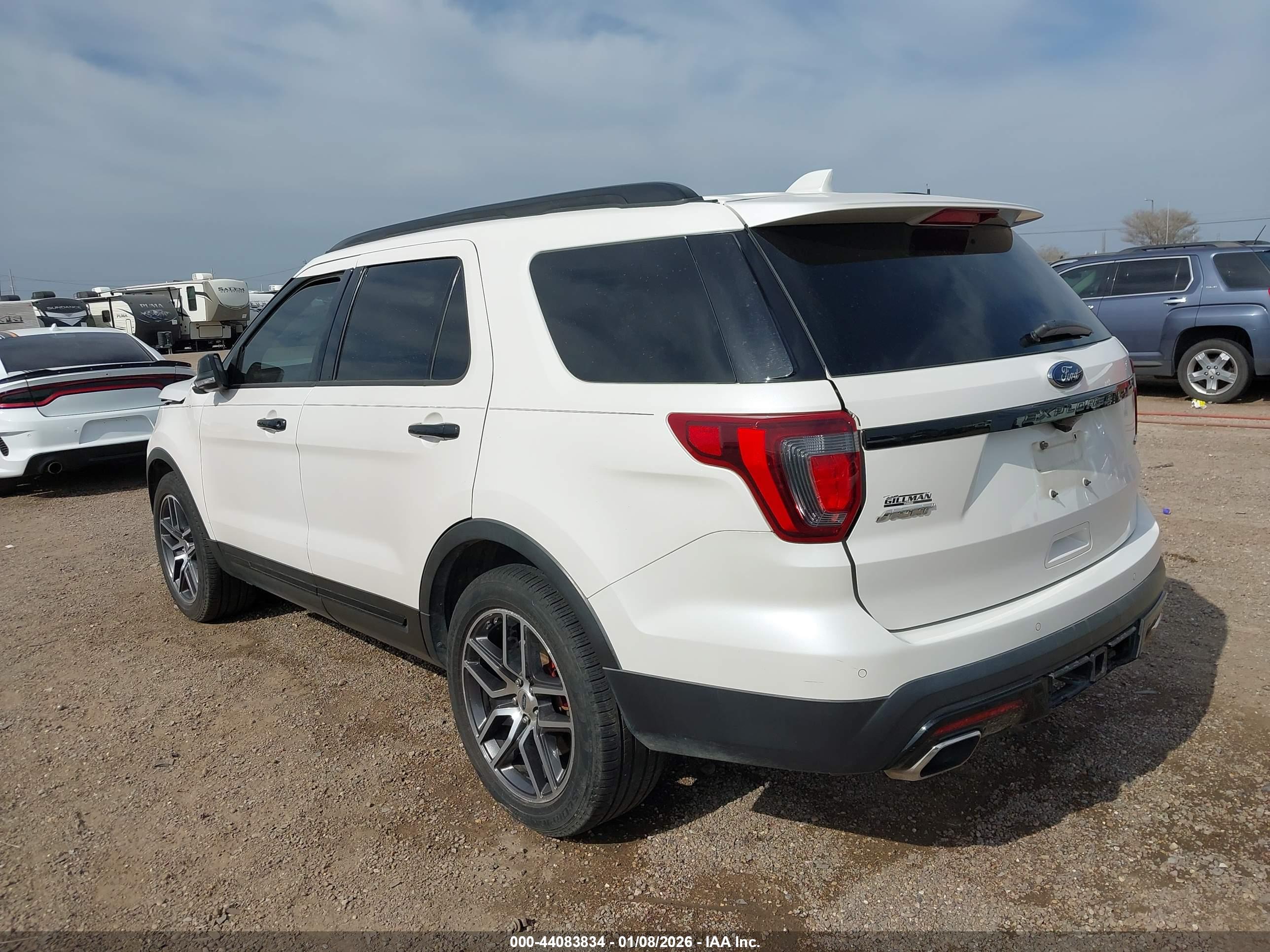 FORD EXPLORER image 3