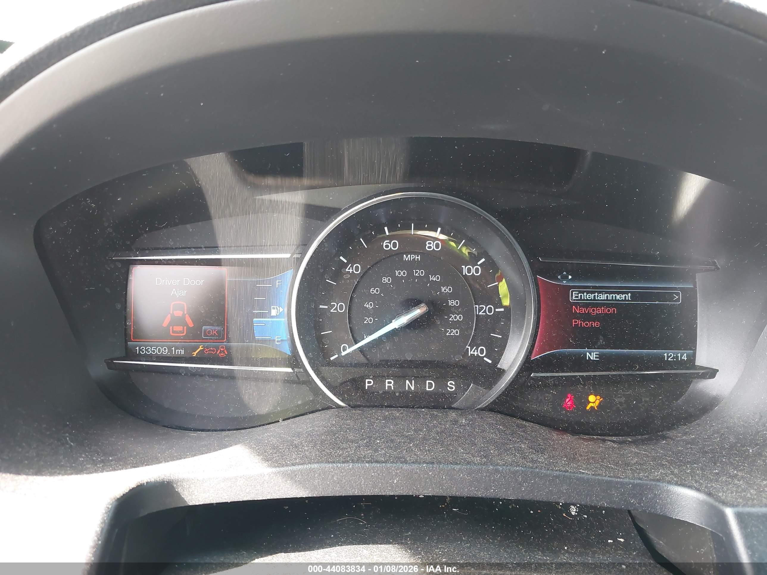 FORD EXPLORER image 7