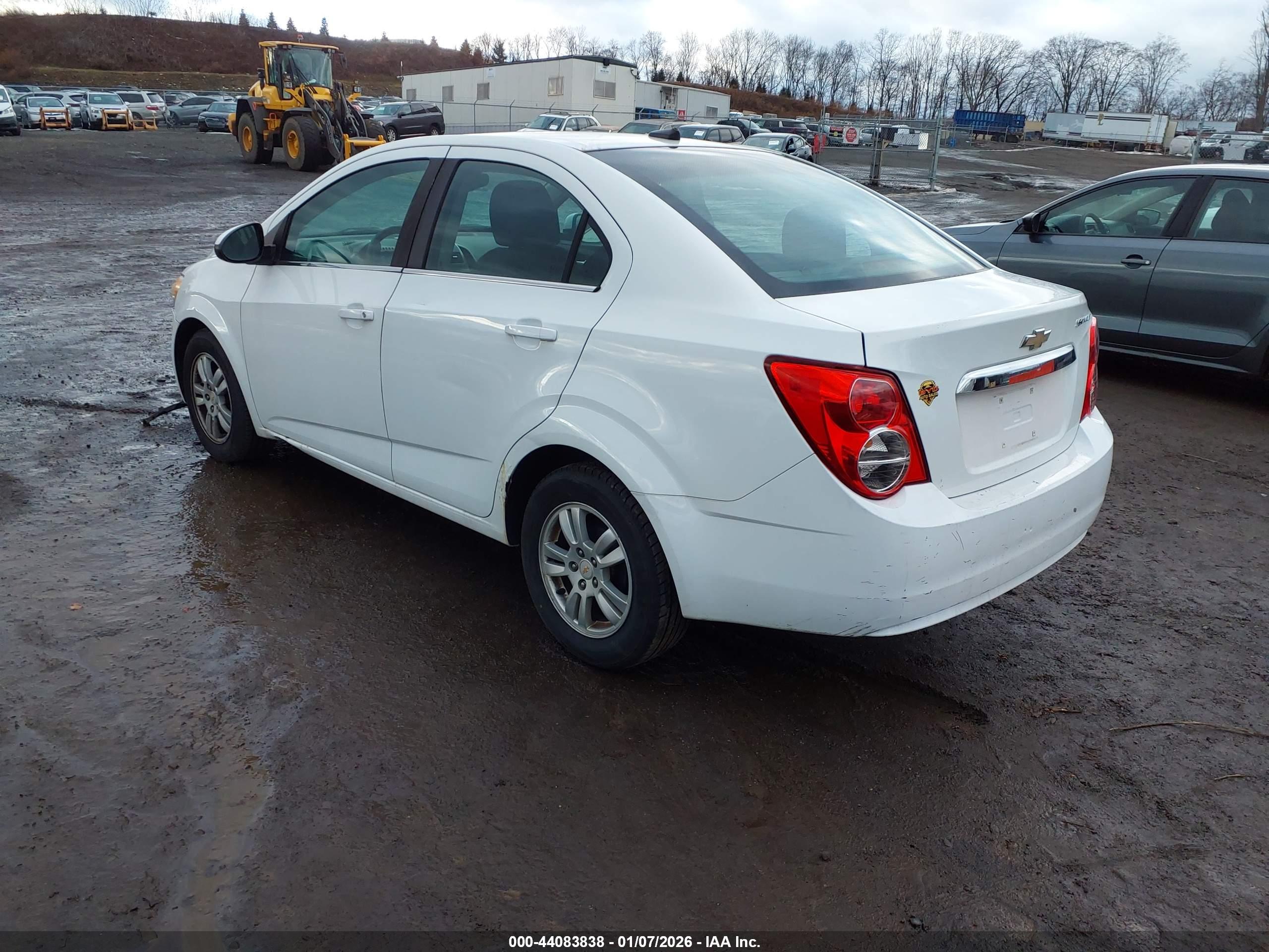 CHEVROLET SONIC image 3