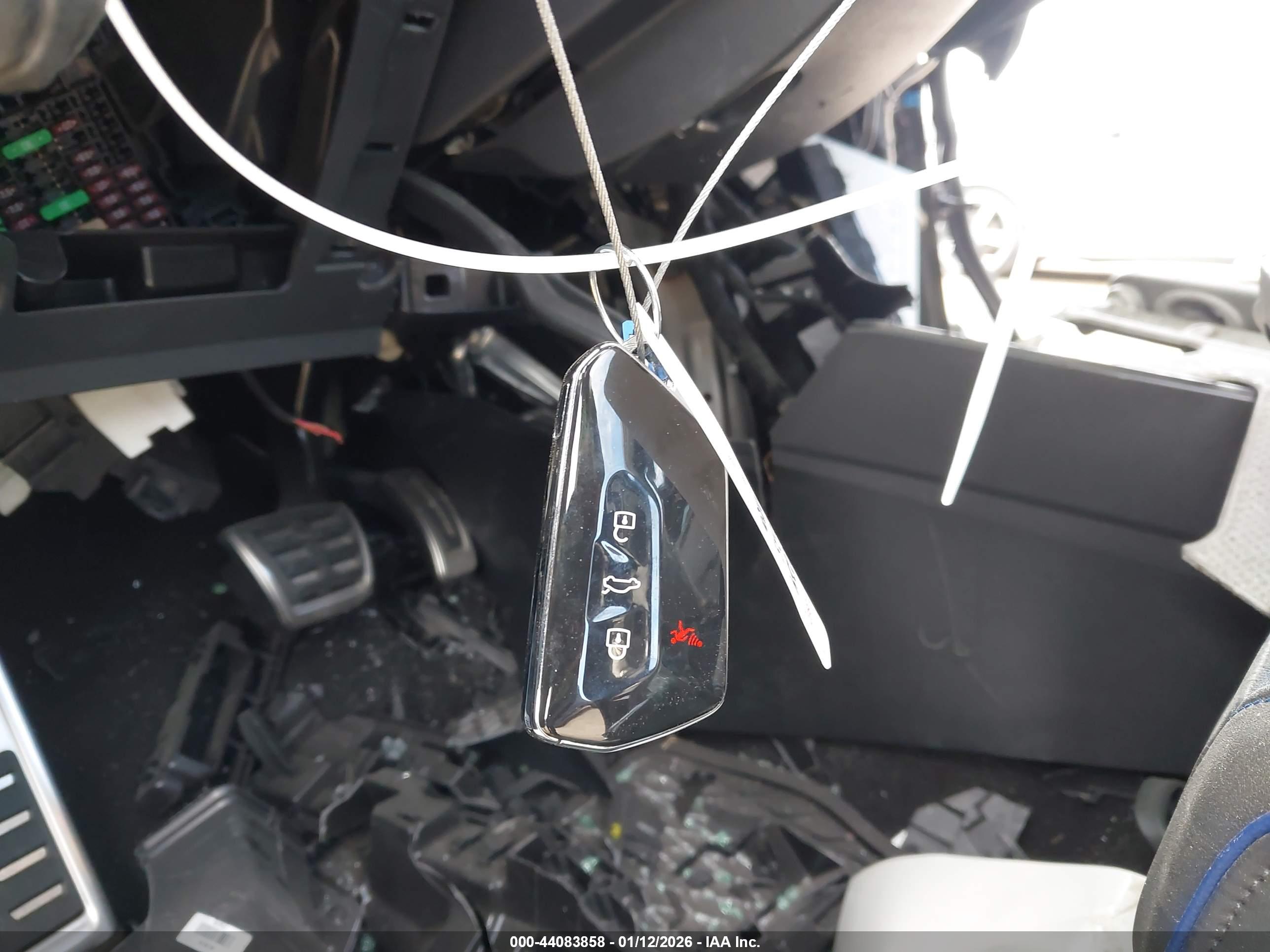 VOLKSWAGEN GOLF image 11
