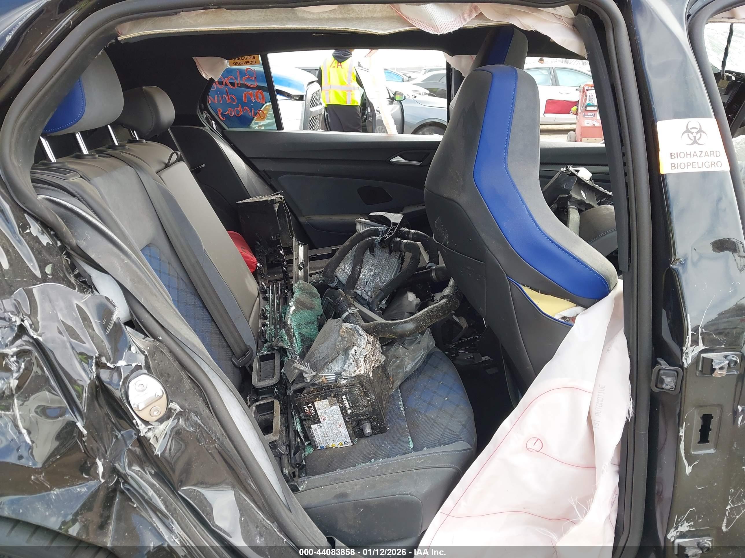 VOLKSWAGEN GOLF image 8