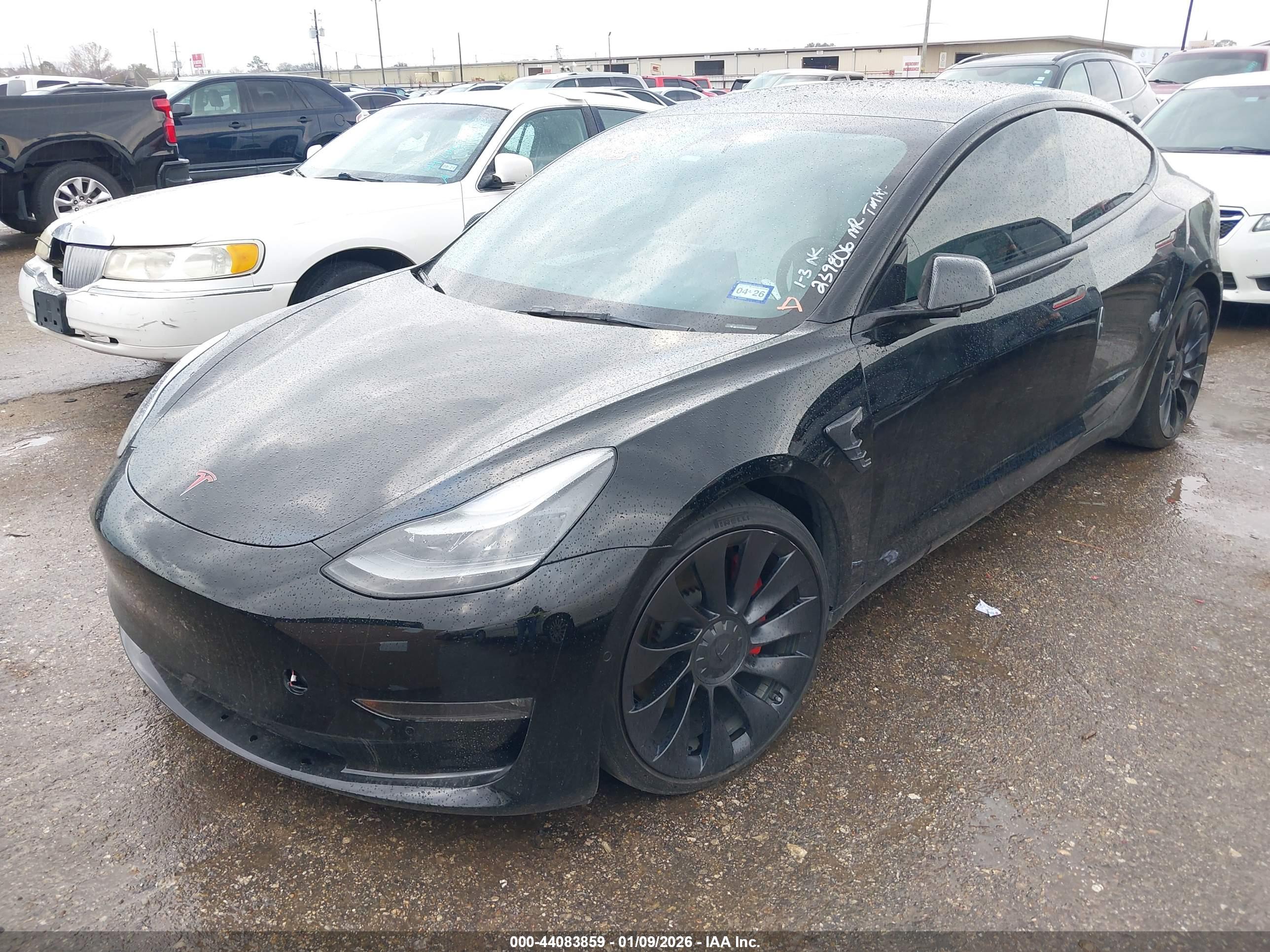 TESLA MODEL image 2
