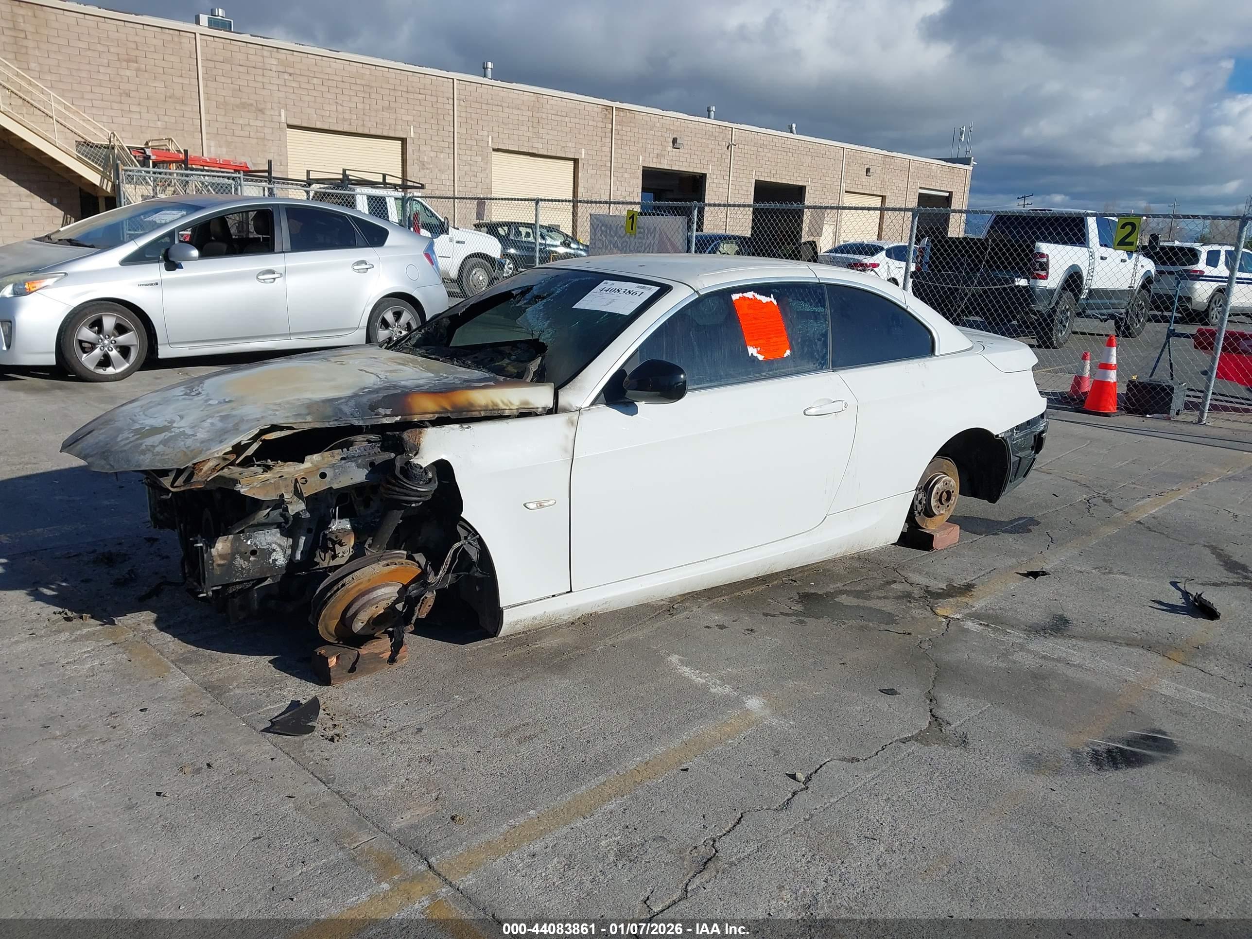 BMW 335IS image 2