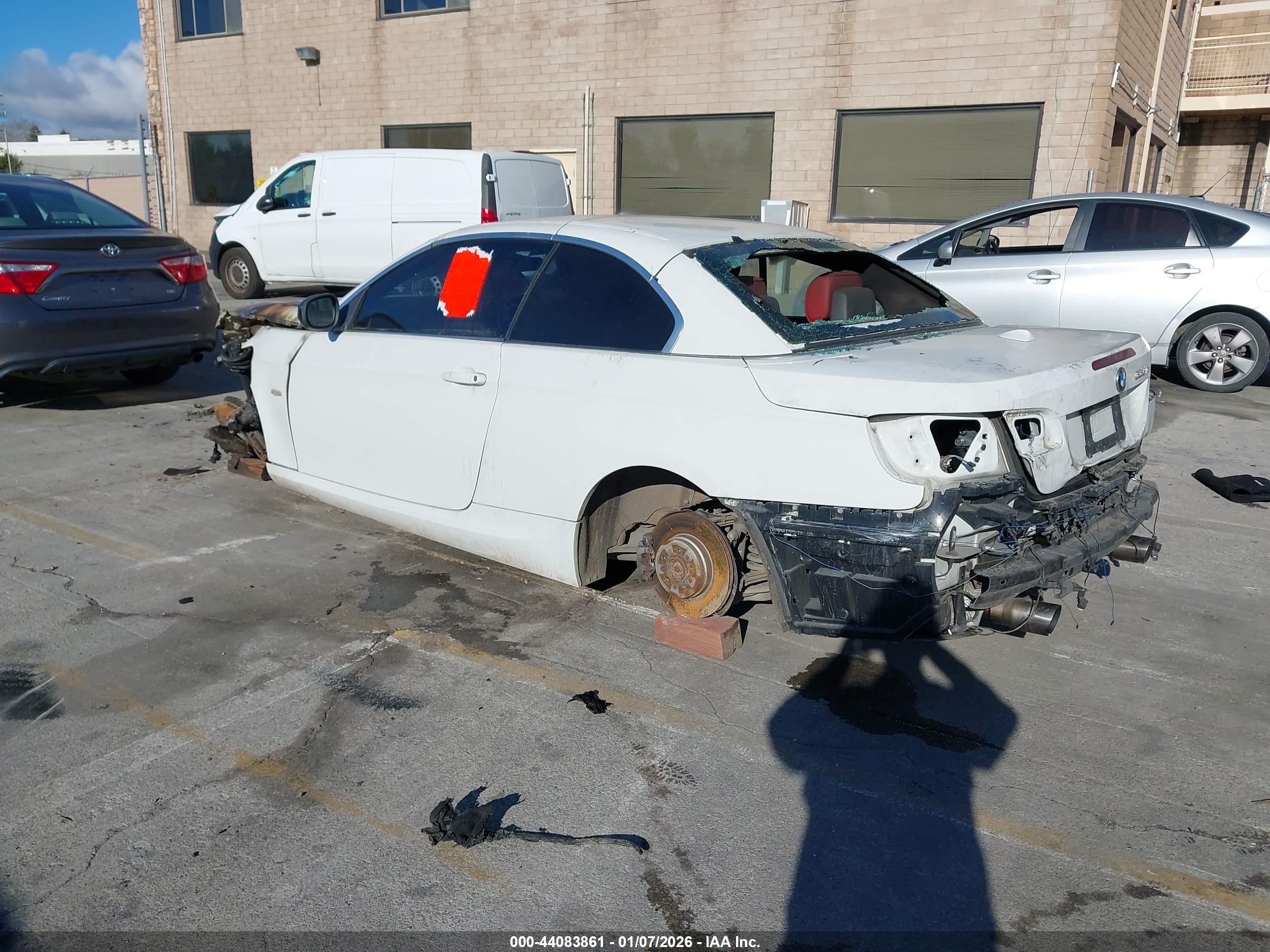 BMW 335IS image 3