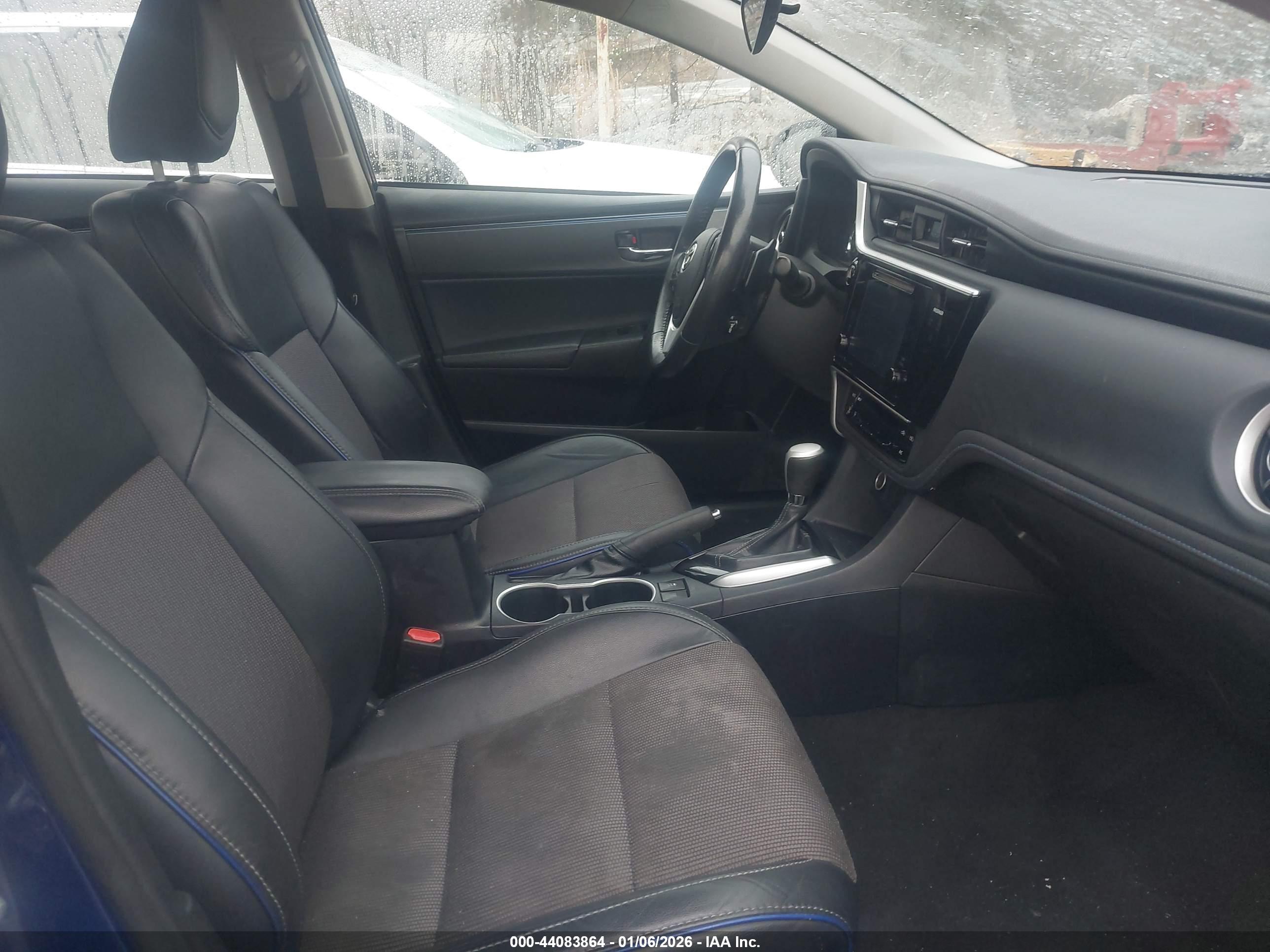TOYOTA COROLLA image 5