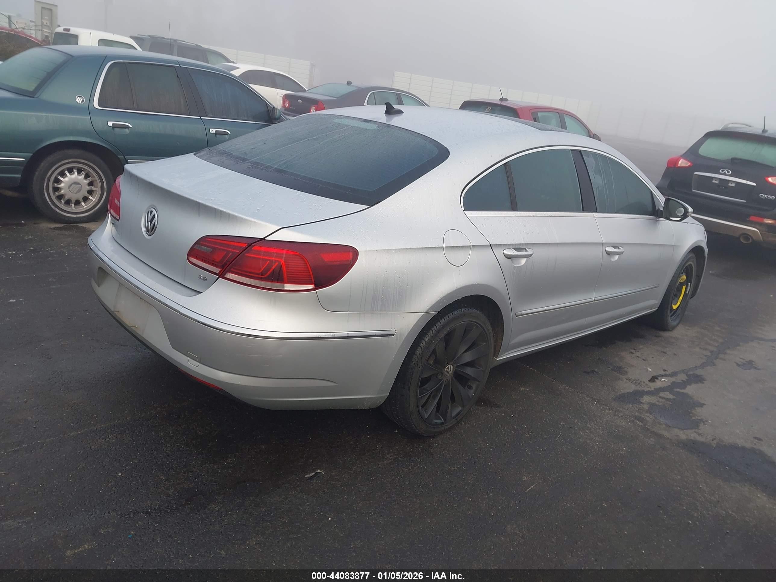 VOLKSWAGEN CC image 4