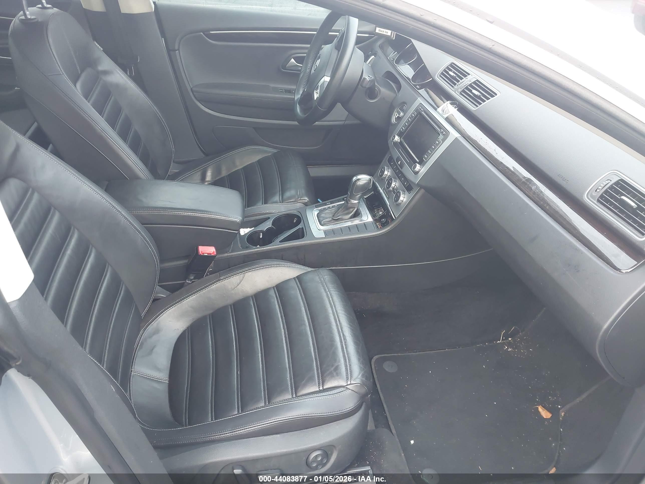 VOLKSWAGEN CC image 5