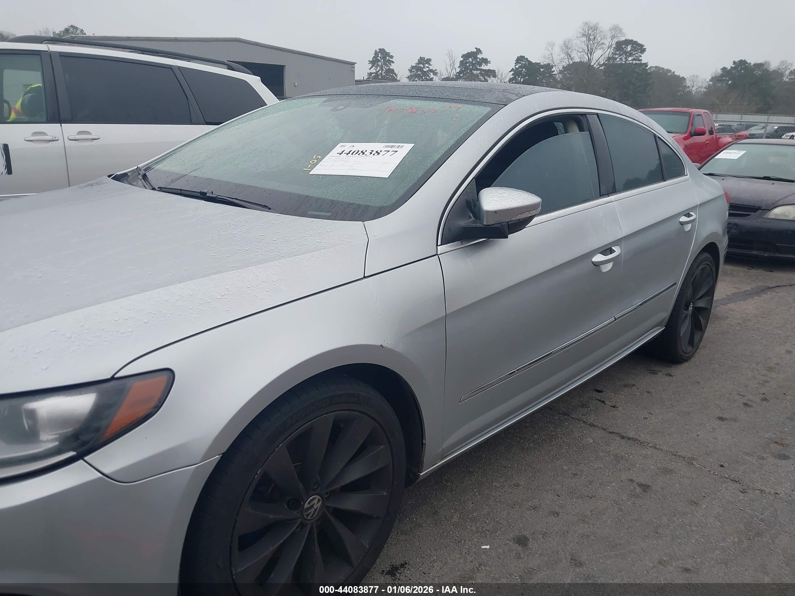 VOLKSWAGEN CC image 6