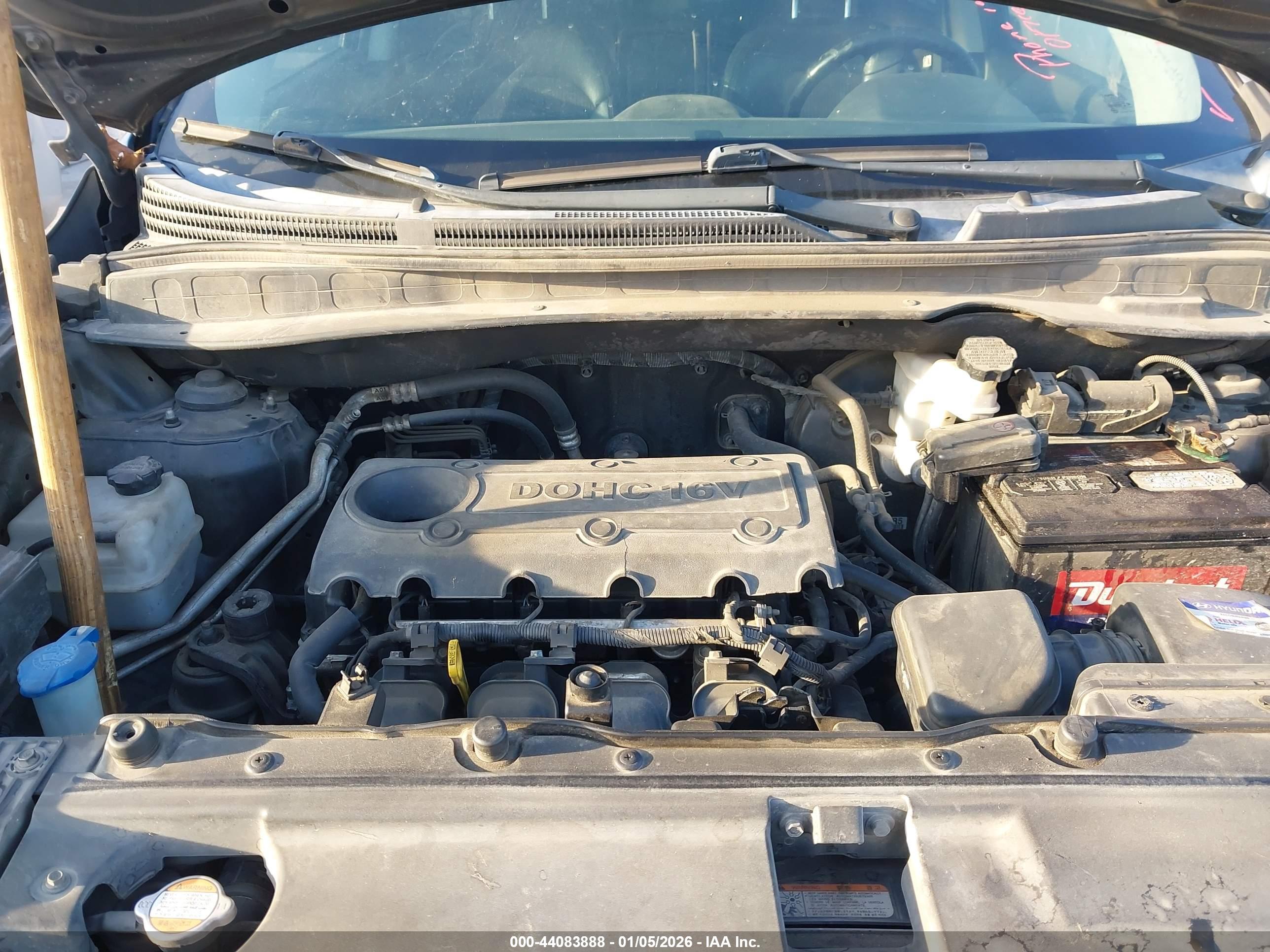 HYUNDAI TUCSON image 10
