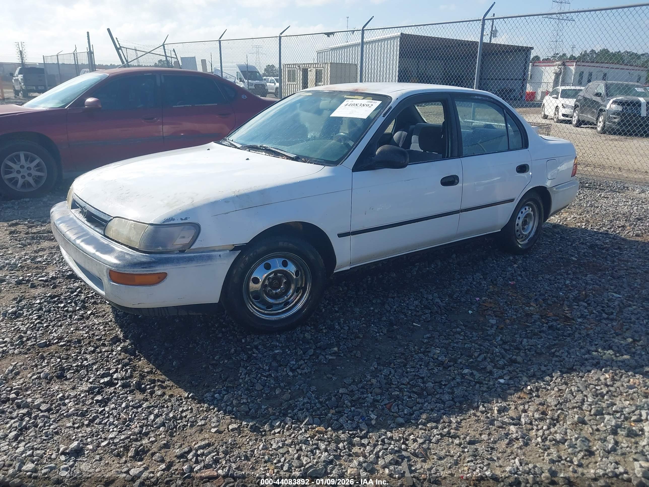 TOYOTA COROLLA image 2