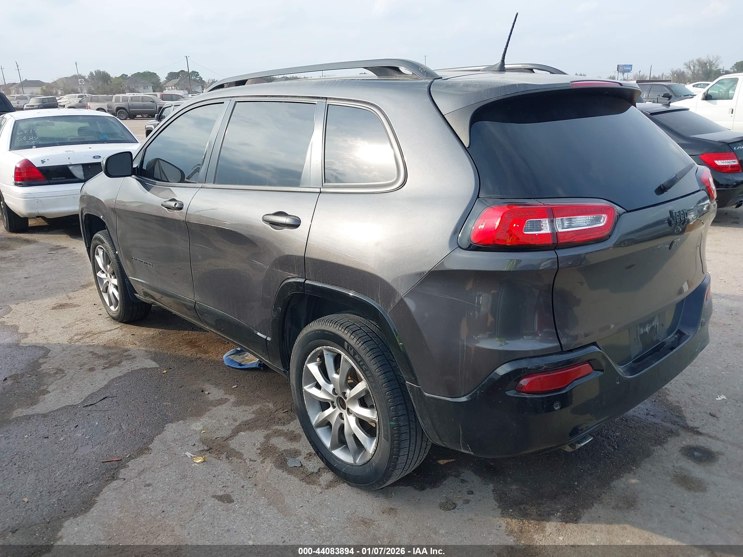 JEEP CHEROKEE image 3