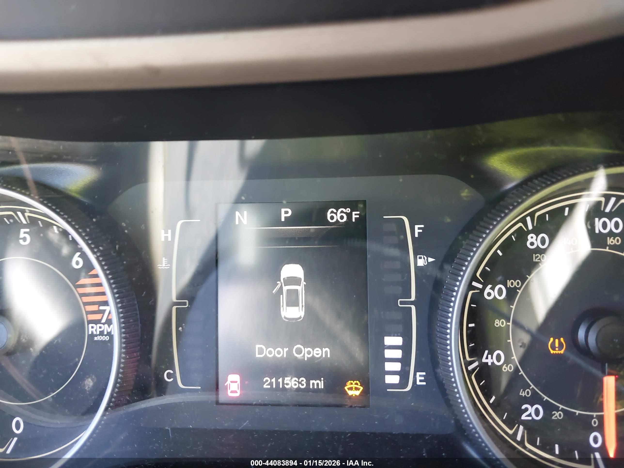 JEEP CHEROKEE image 7