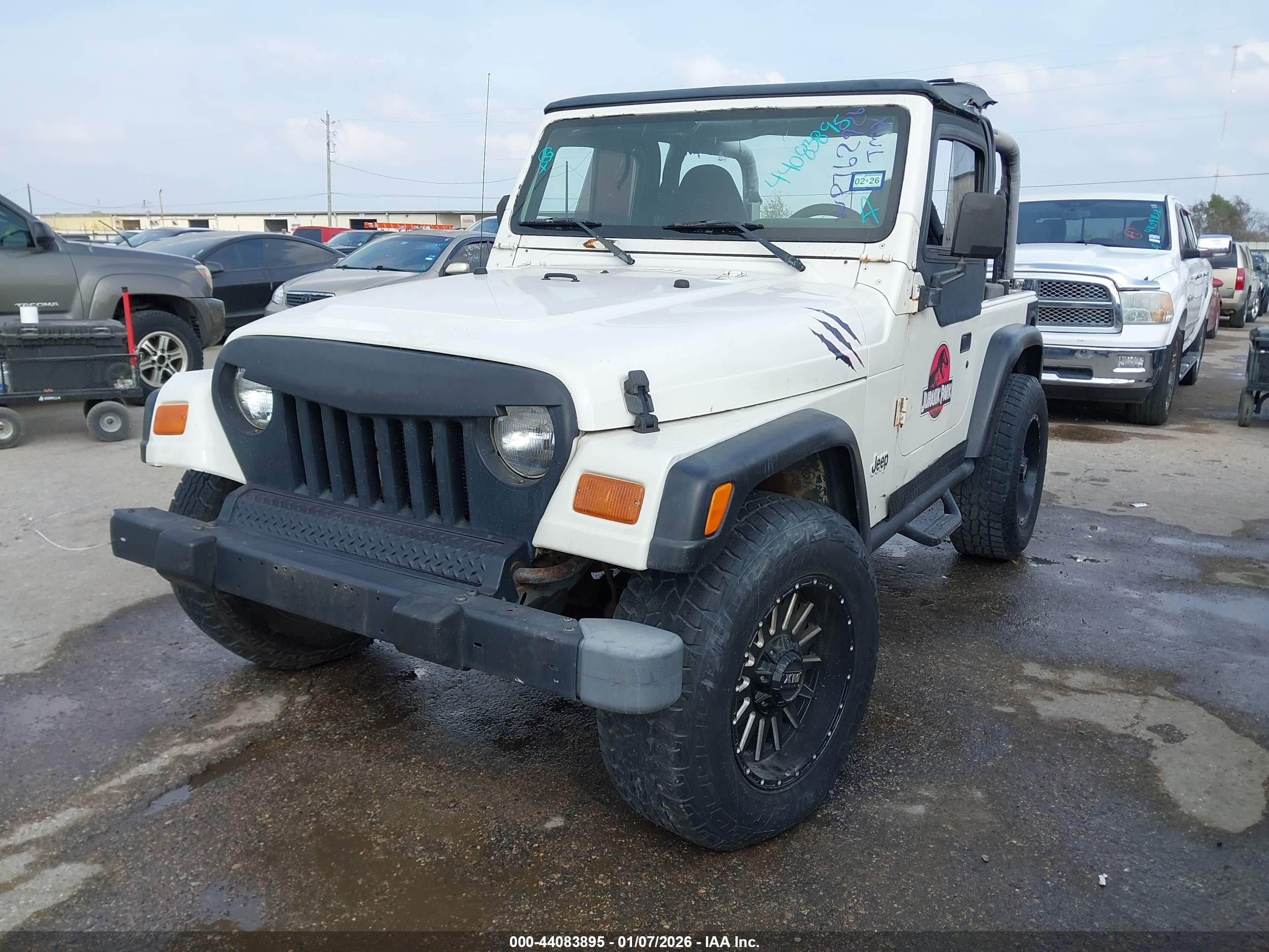 JEEP WRANGLER image 2