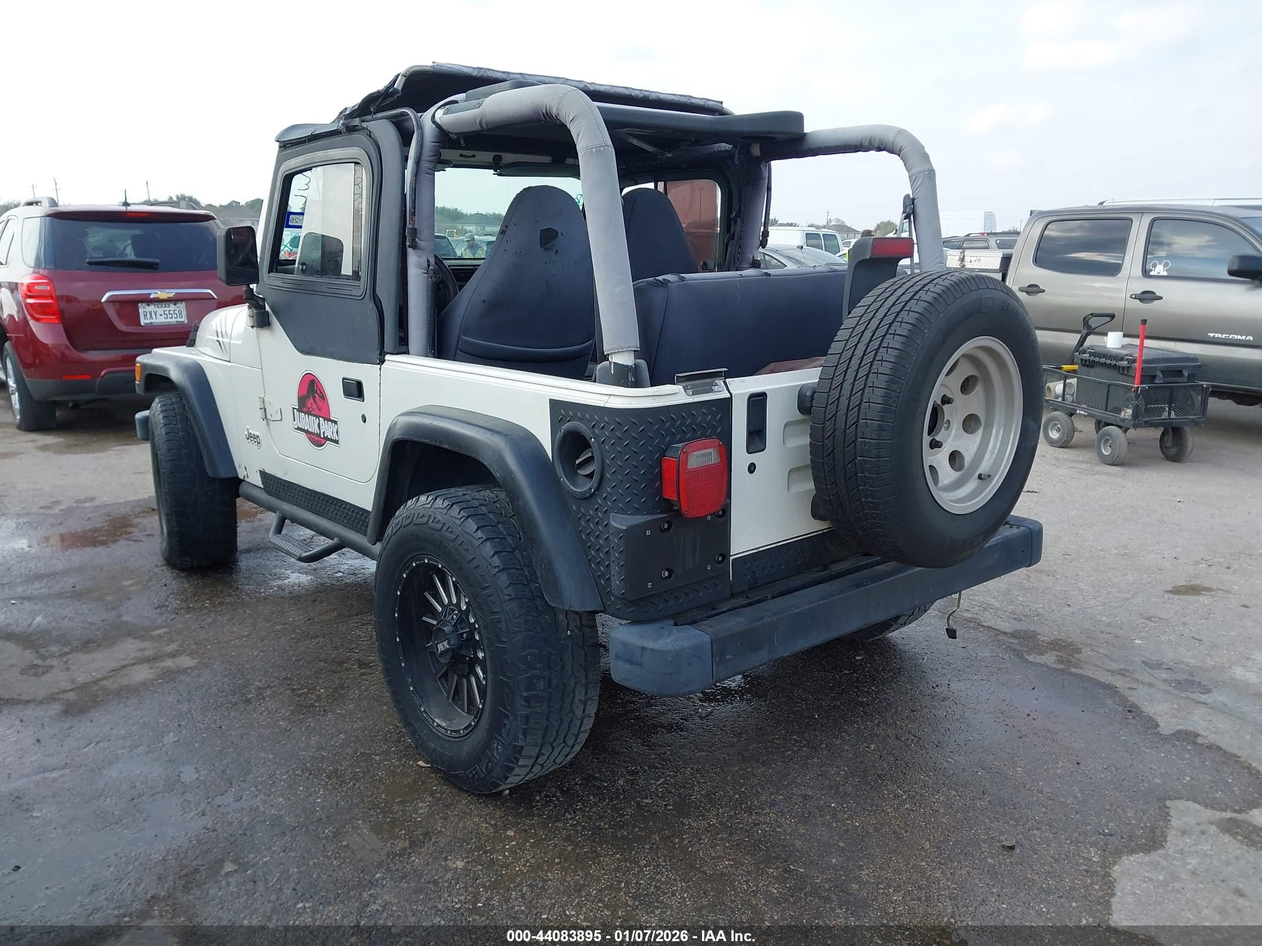 JEEP WRANGLER image 3