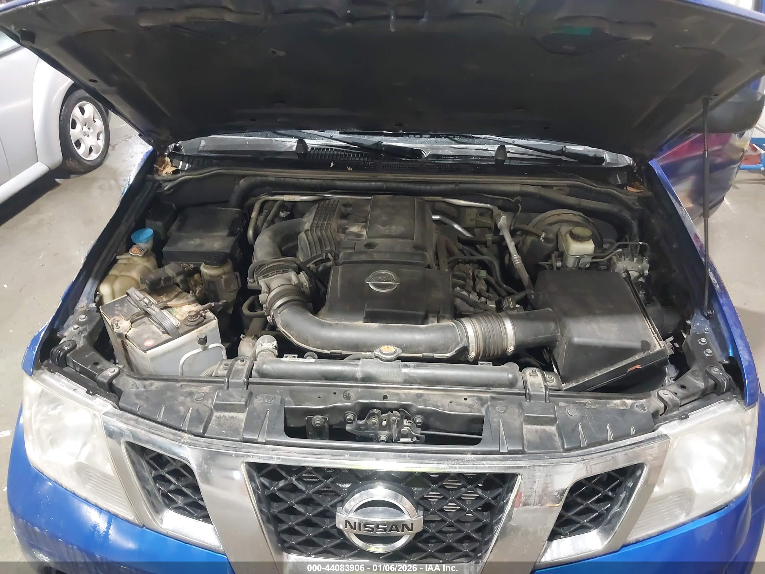 NISSAN FRONTIER image 10