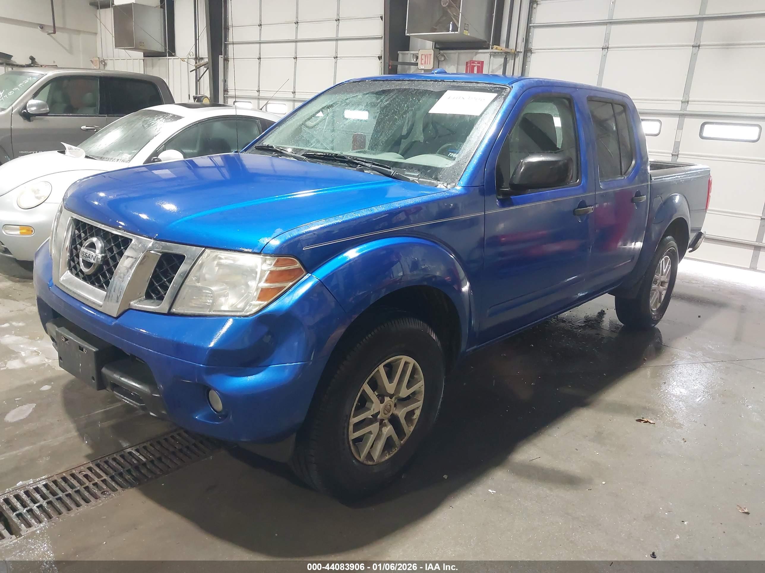 NISSAN FRONTIER image 2